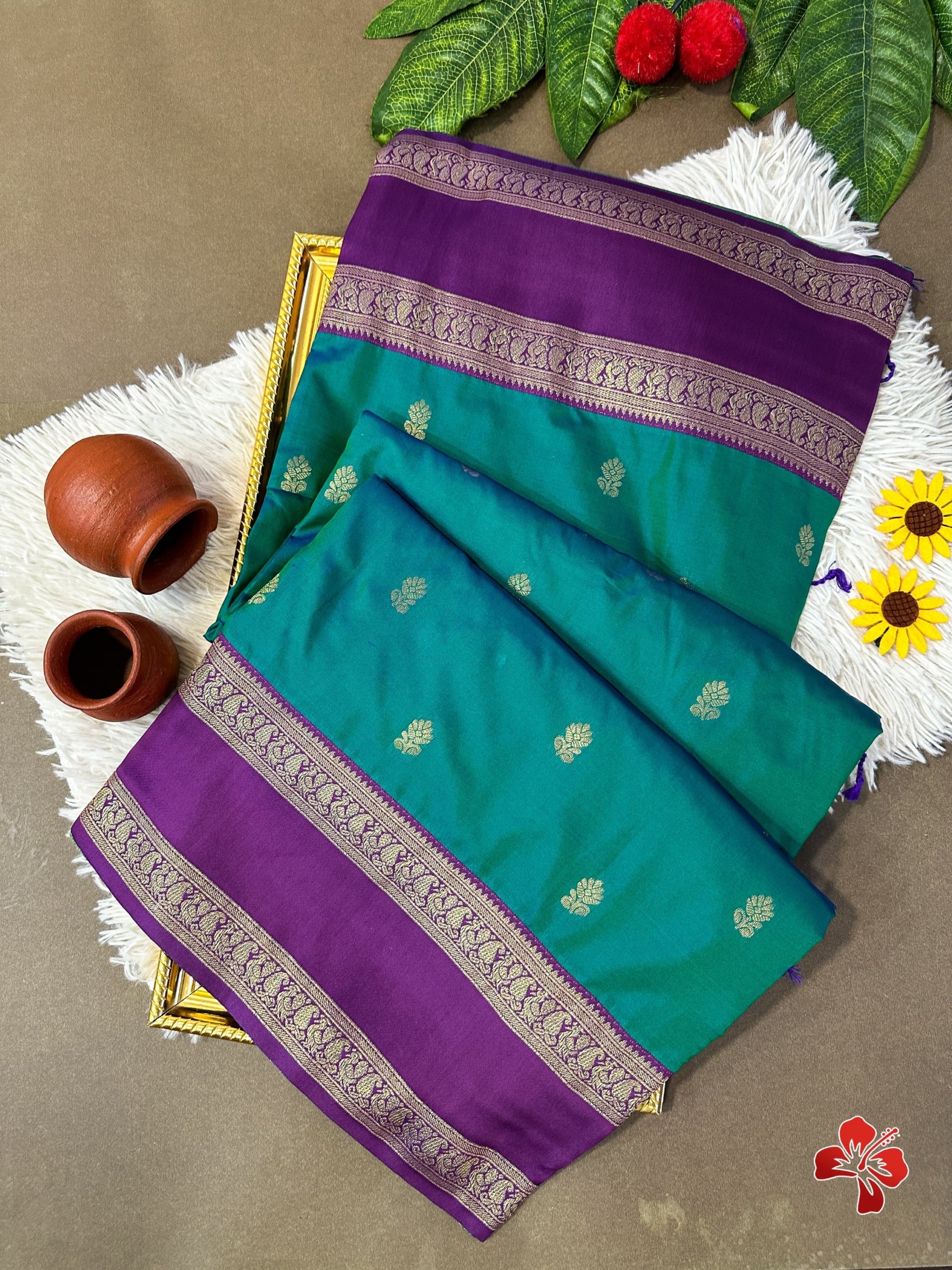 semi Kanchi Pattu