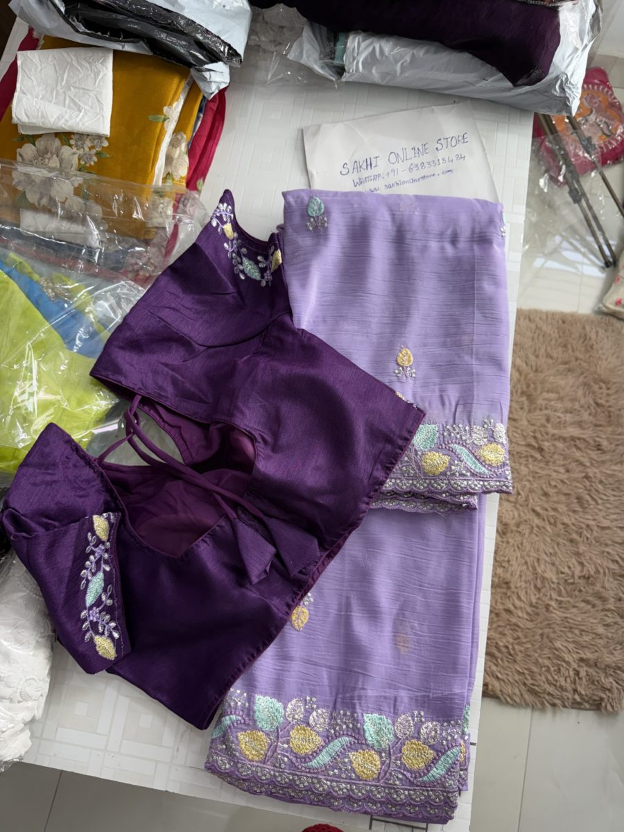 Myna - Crunchy chiffon Designer saree with Blouse