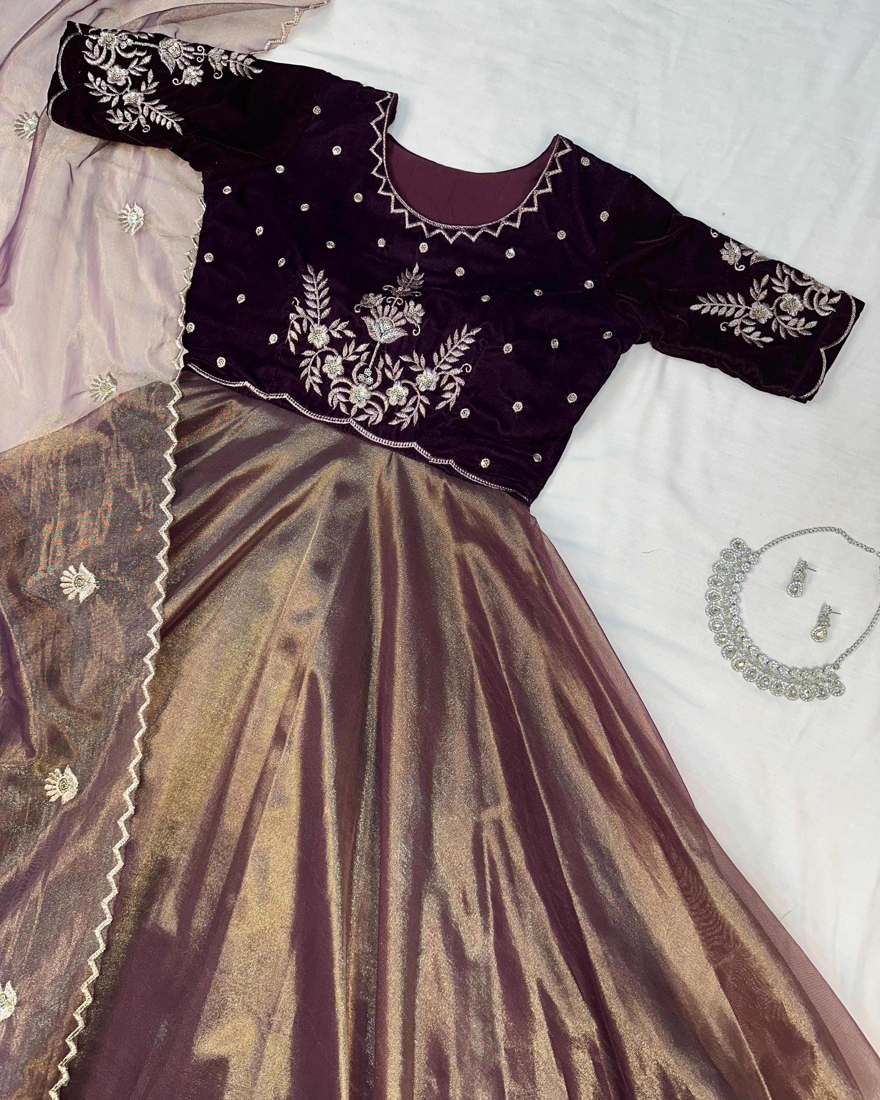 Soniya : Velvet Outfit π