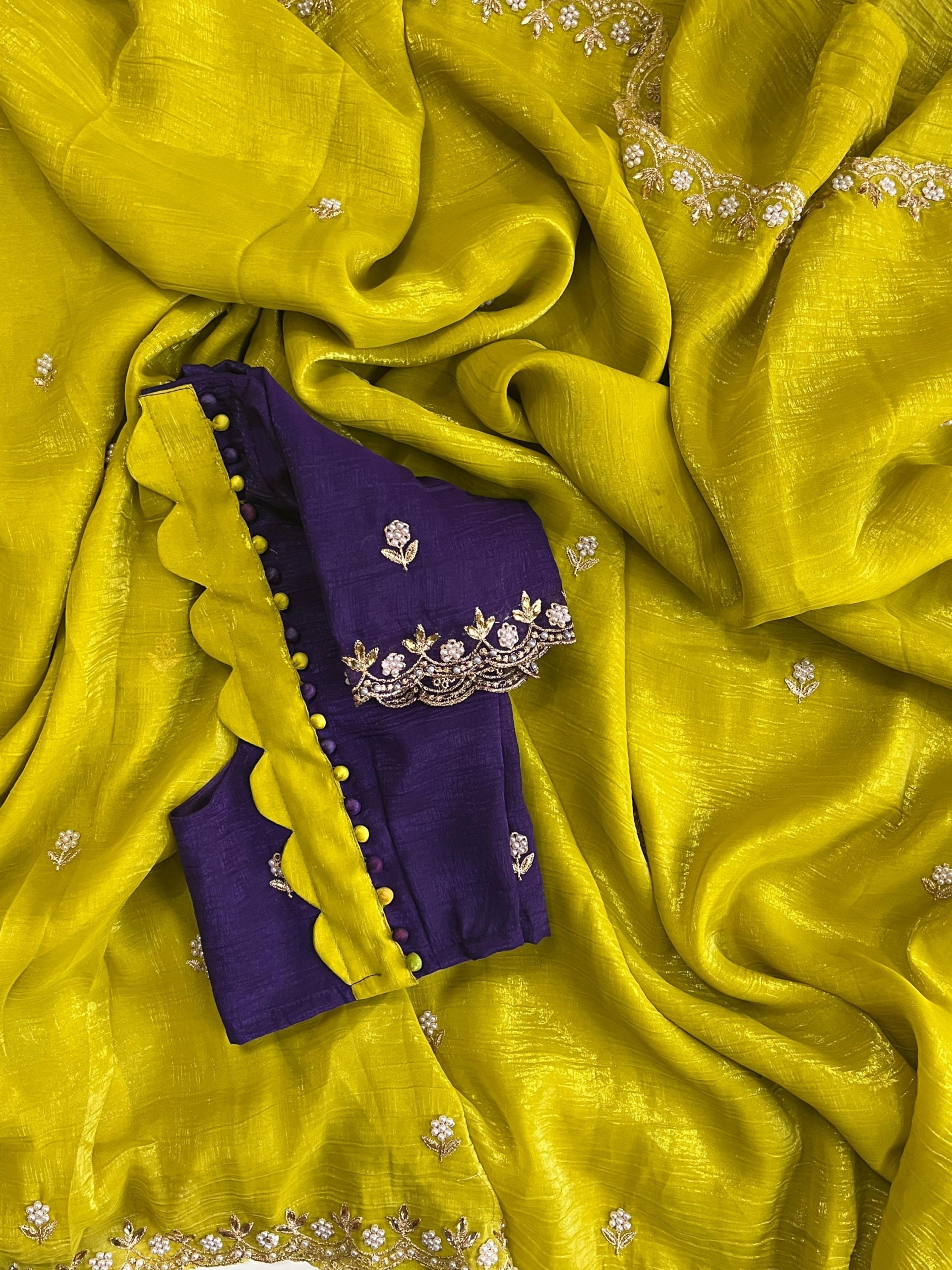 Trending Saree &amp; Blouse 💕
