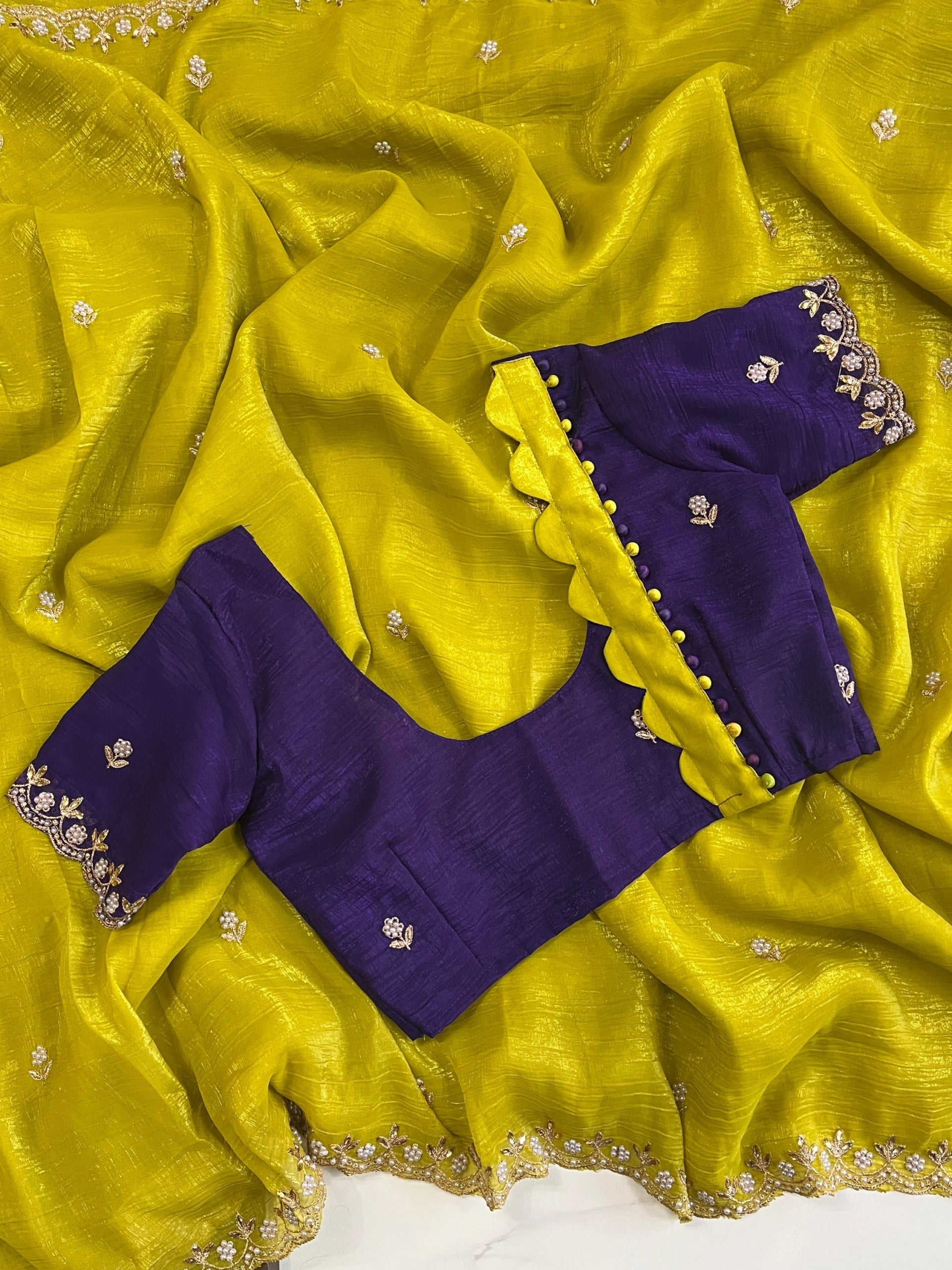 Trending Saree &amp; Blouse 💕