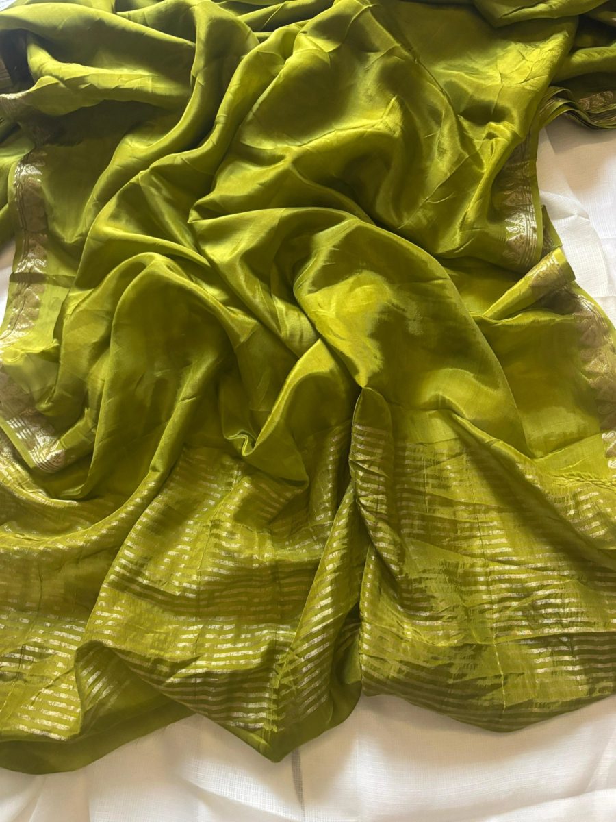 Chinnon Crepe Silk saree