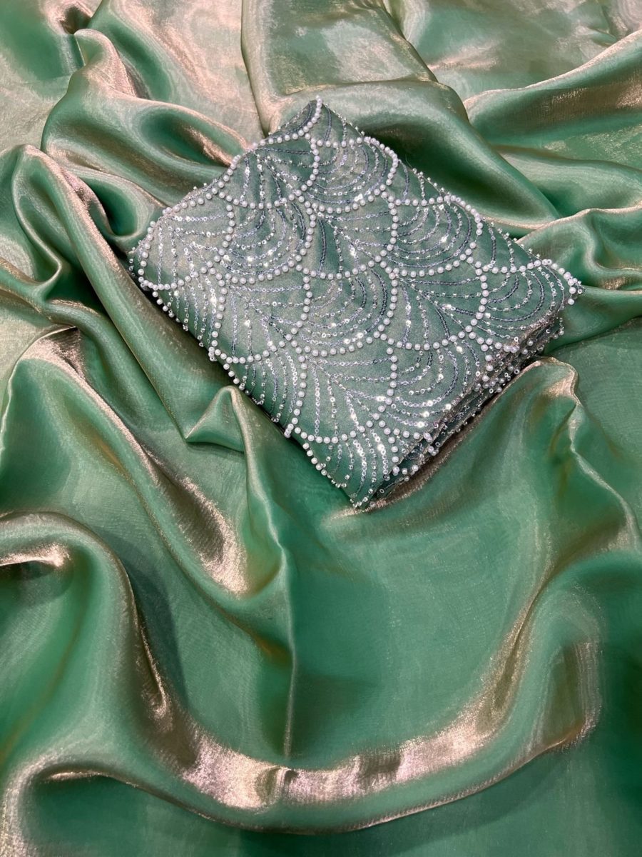 Ayati - space Silk 💕