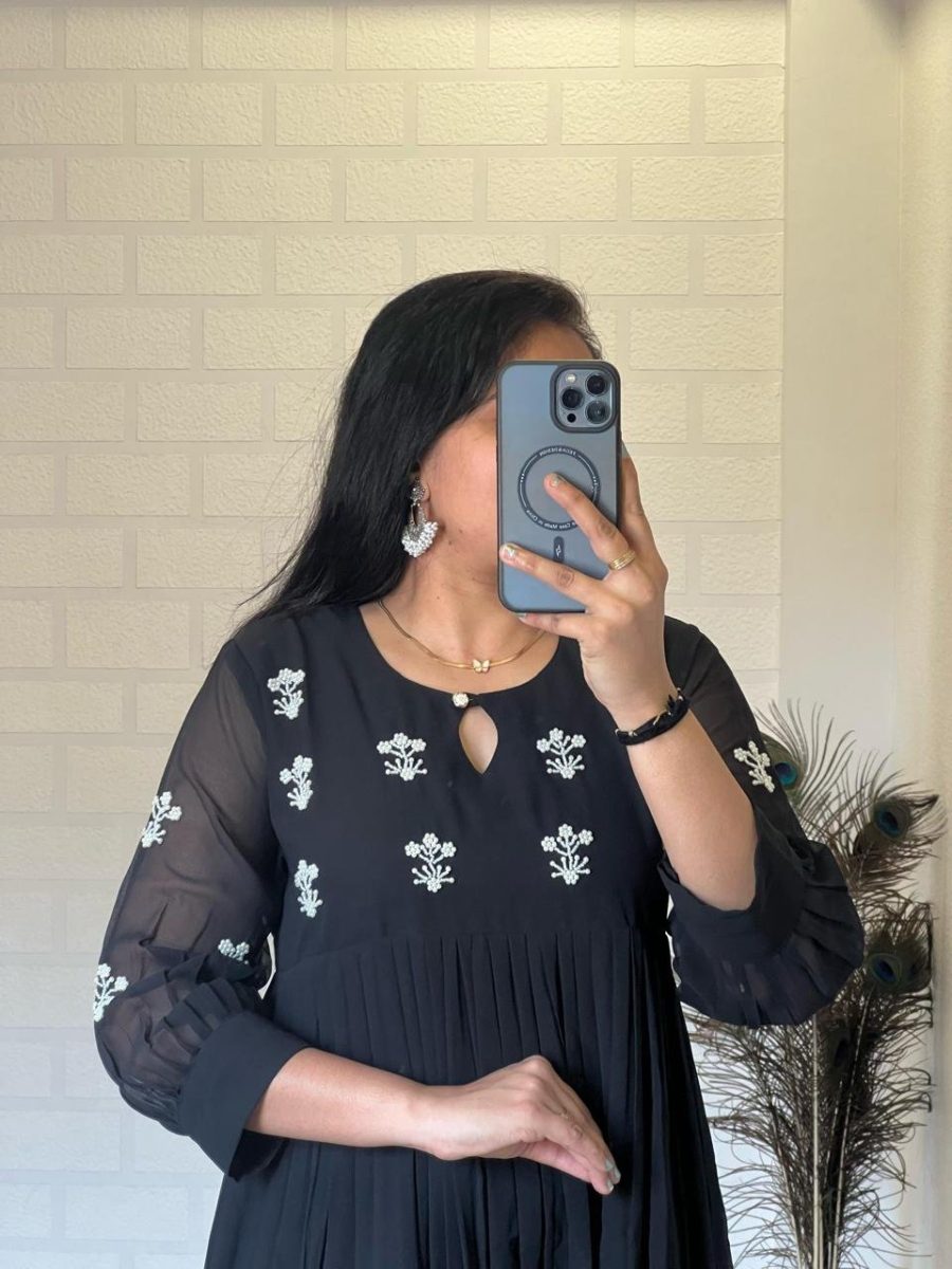Classy Maggam Work Kurtis 💕