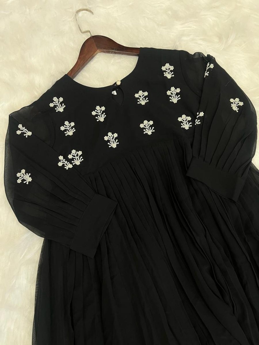 Classy Maggam Work Kurtis 💕