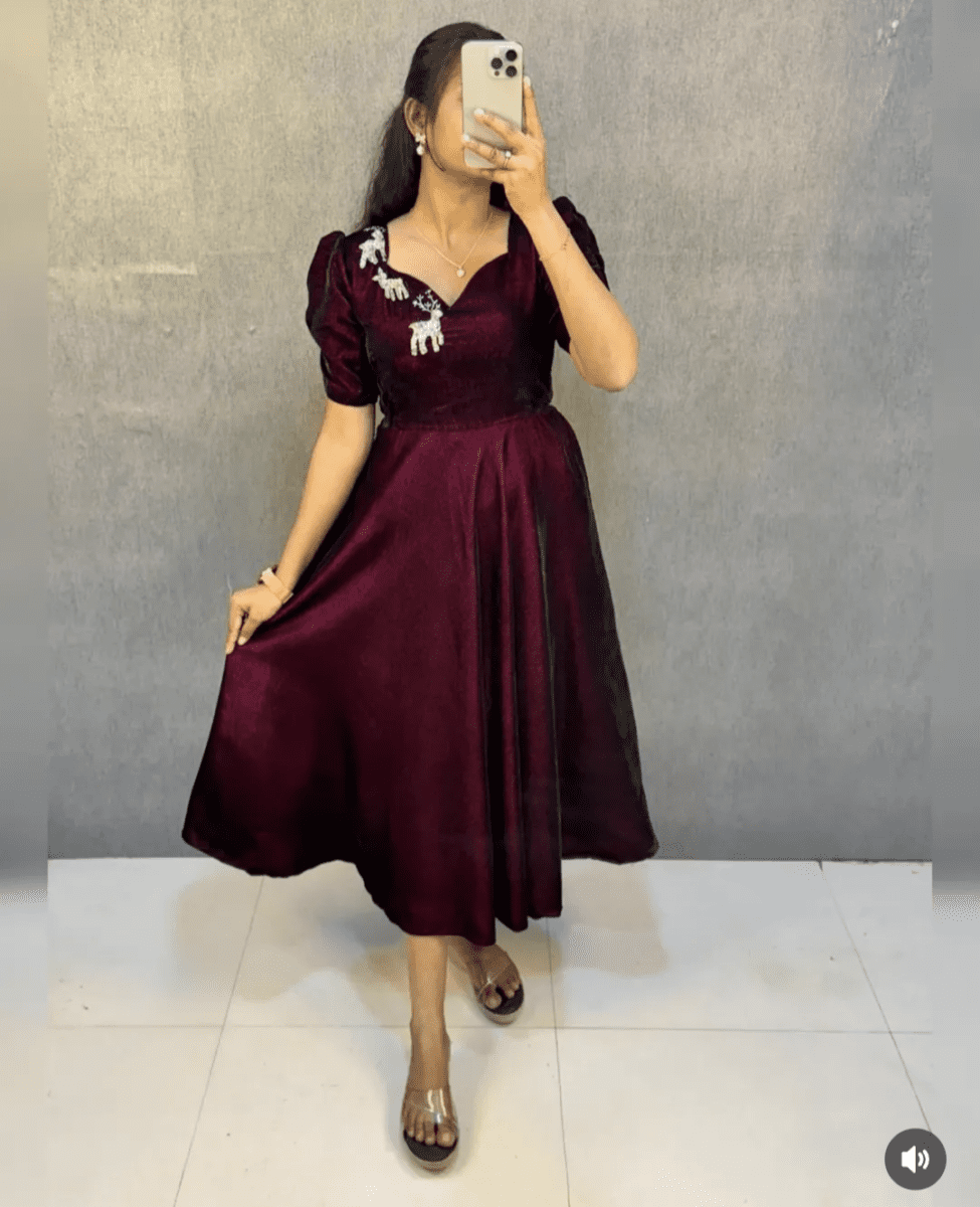 Velevt Frocks 💕
