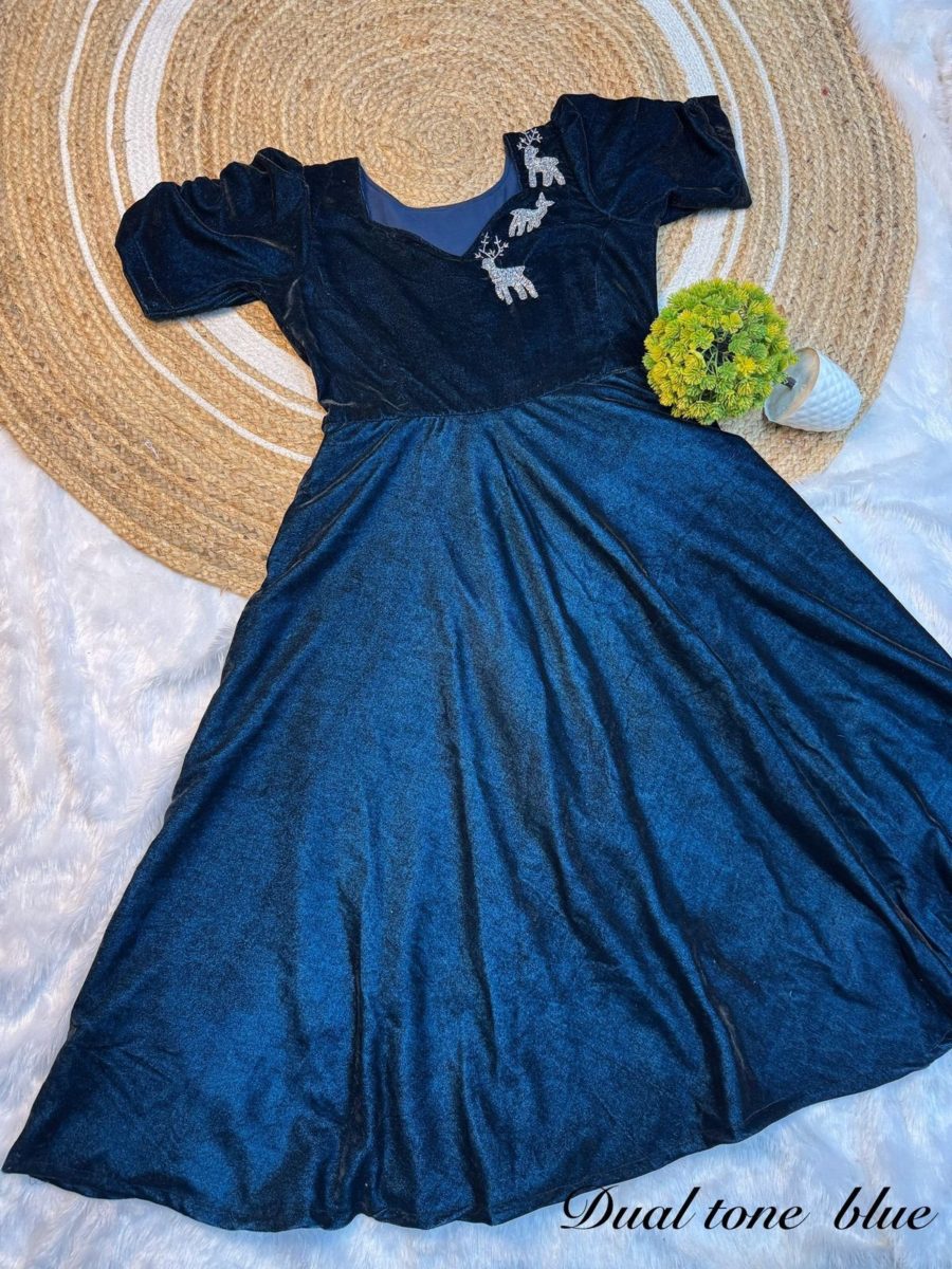 Velevt Frocks 💕