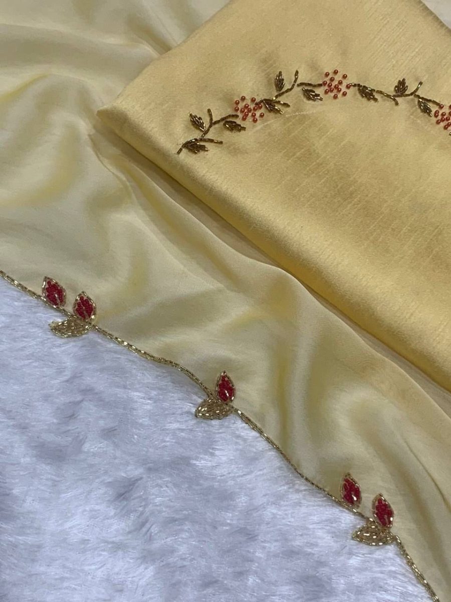 NiLA - Simple Handwork Saree 💕
