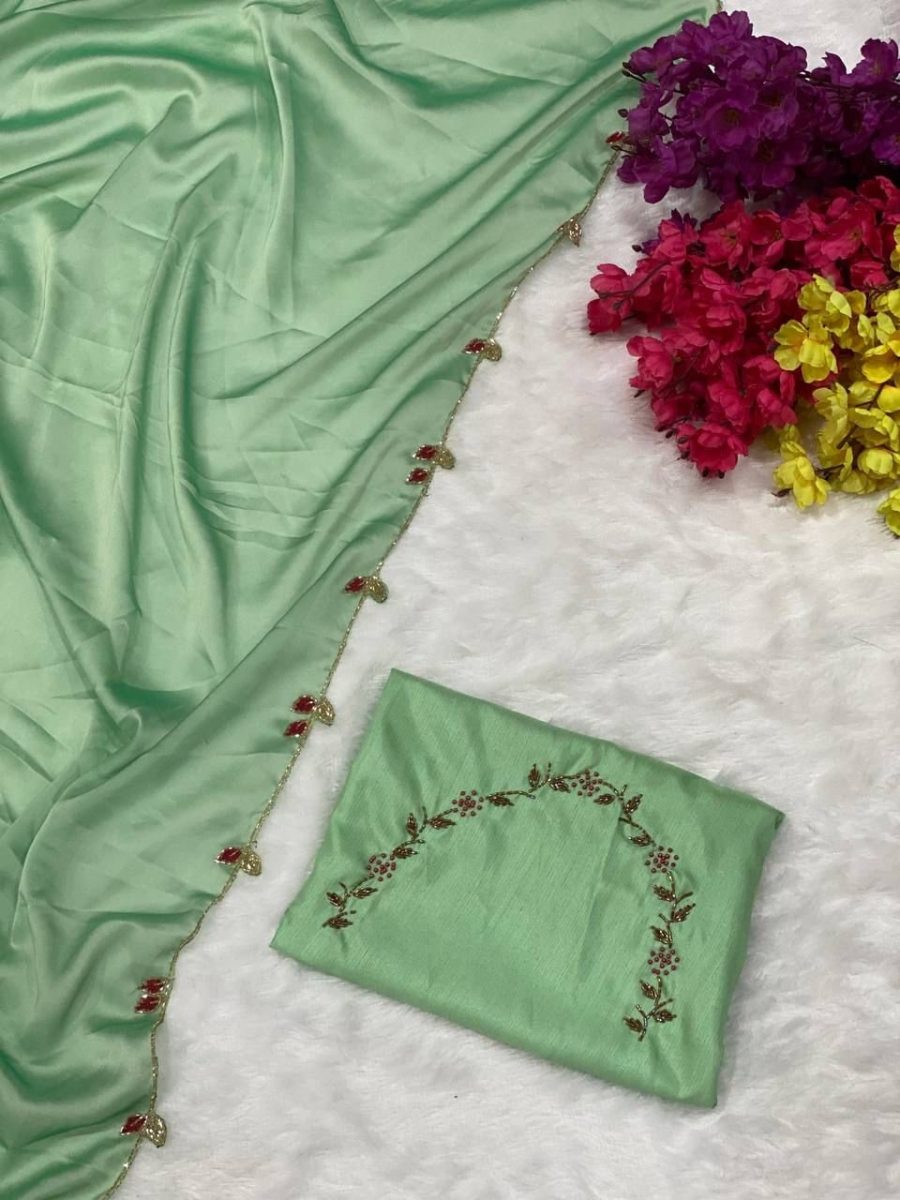 NiLA - Simple Handwork Saree 💕