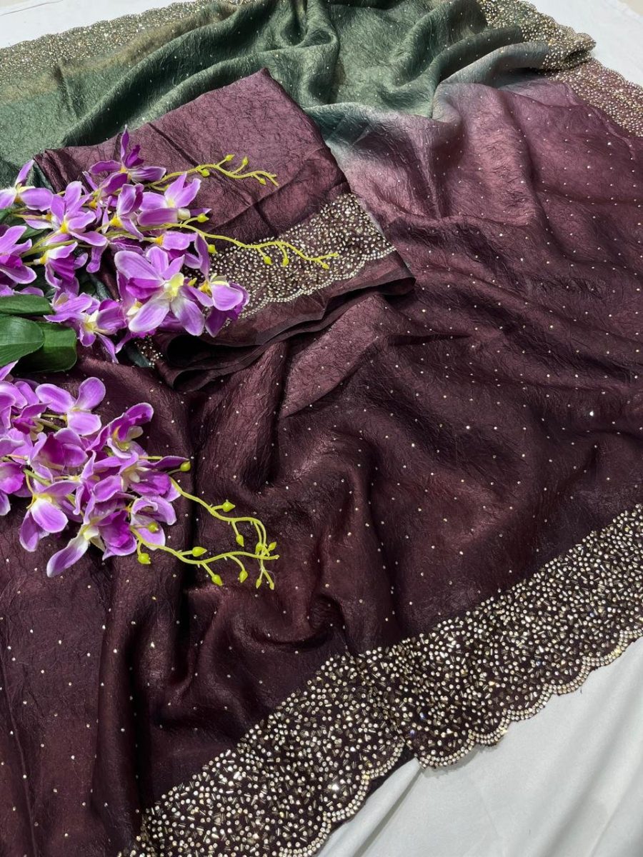 Ohani - A Premium Designer saree 💕