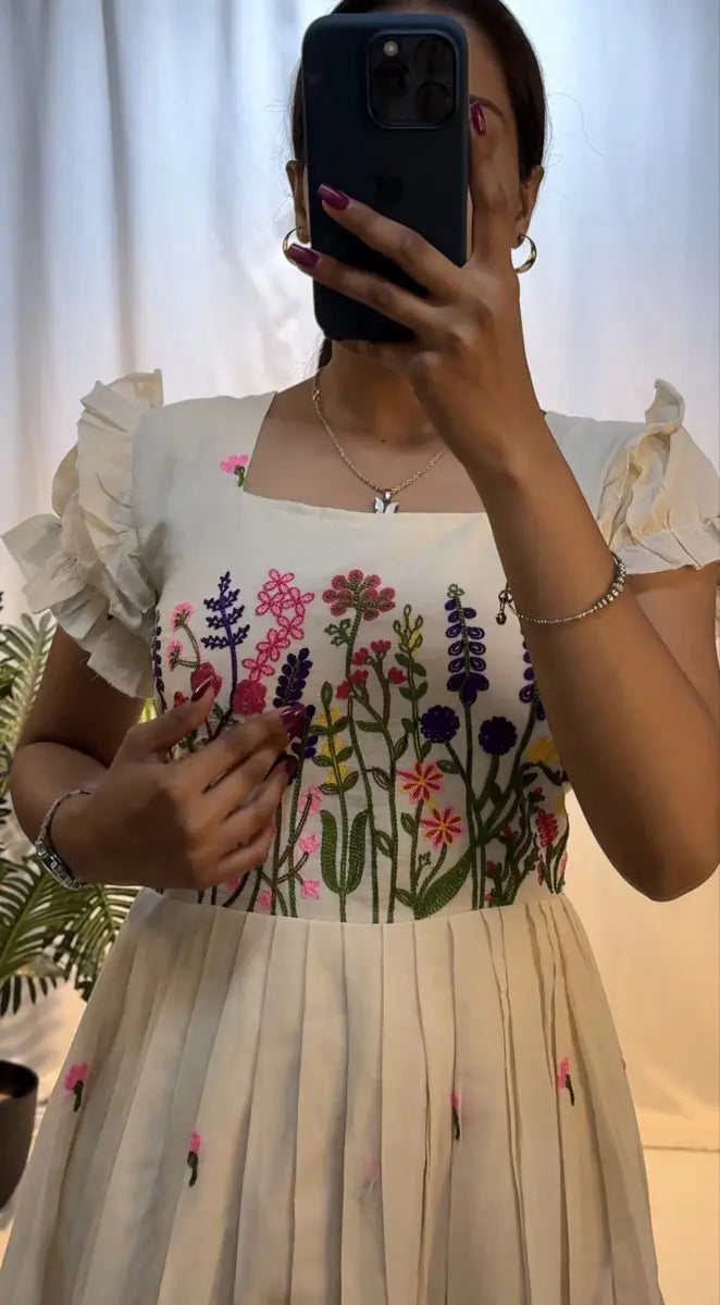 Suza - Classy Outift