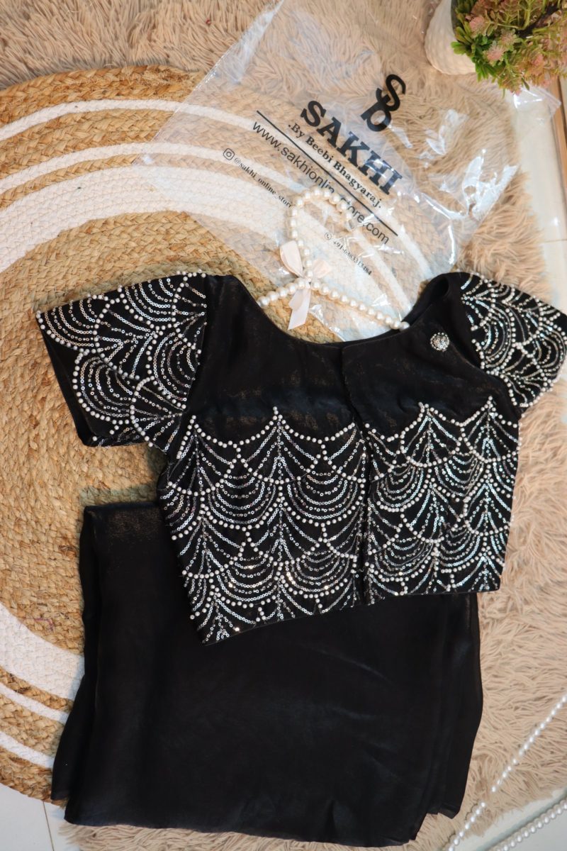 Ayati - space Silk 💕