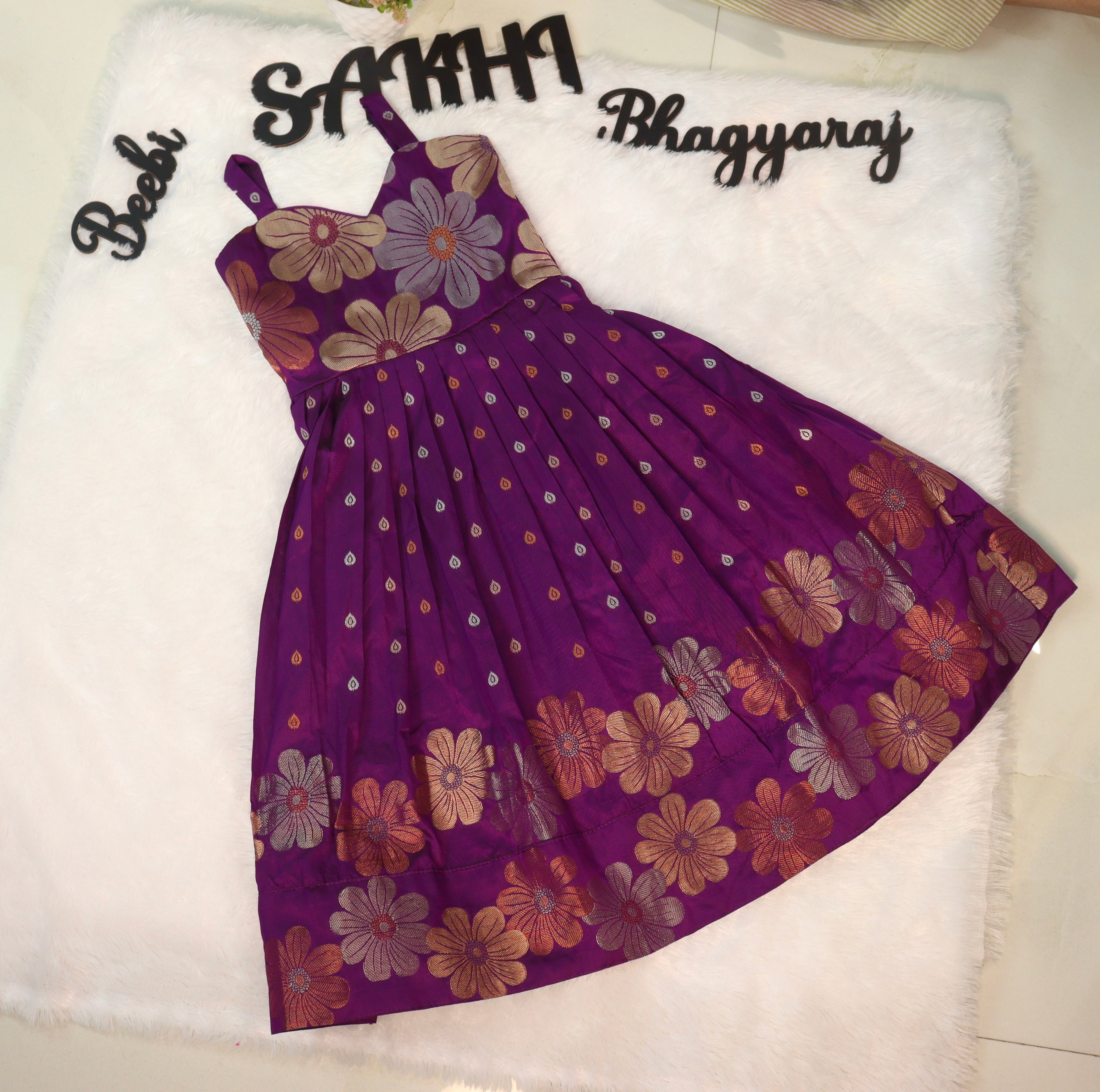 Dolly: Kids Pattu frock