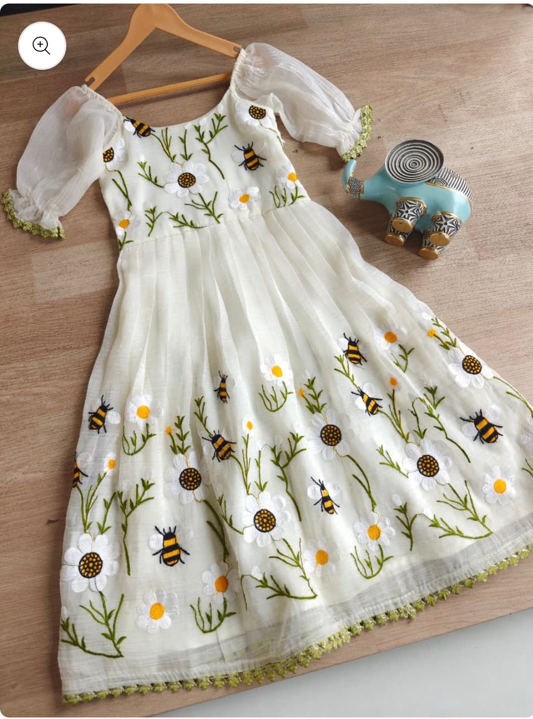 Honey bee : Cute frock 💕