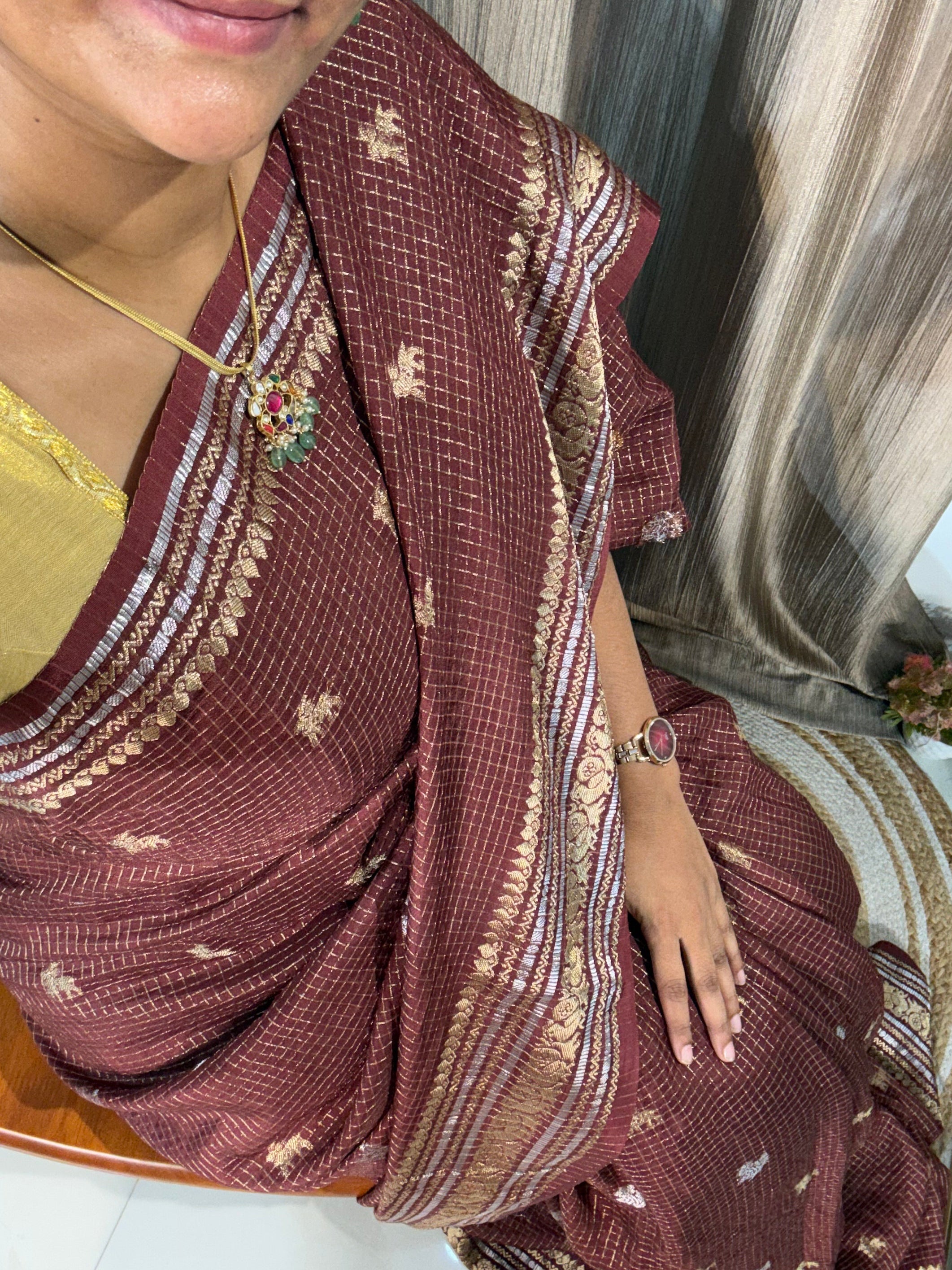 Vintage Brown : Sarees Forever Classic❤️