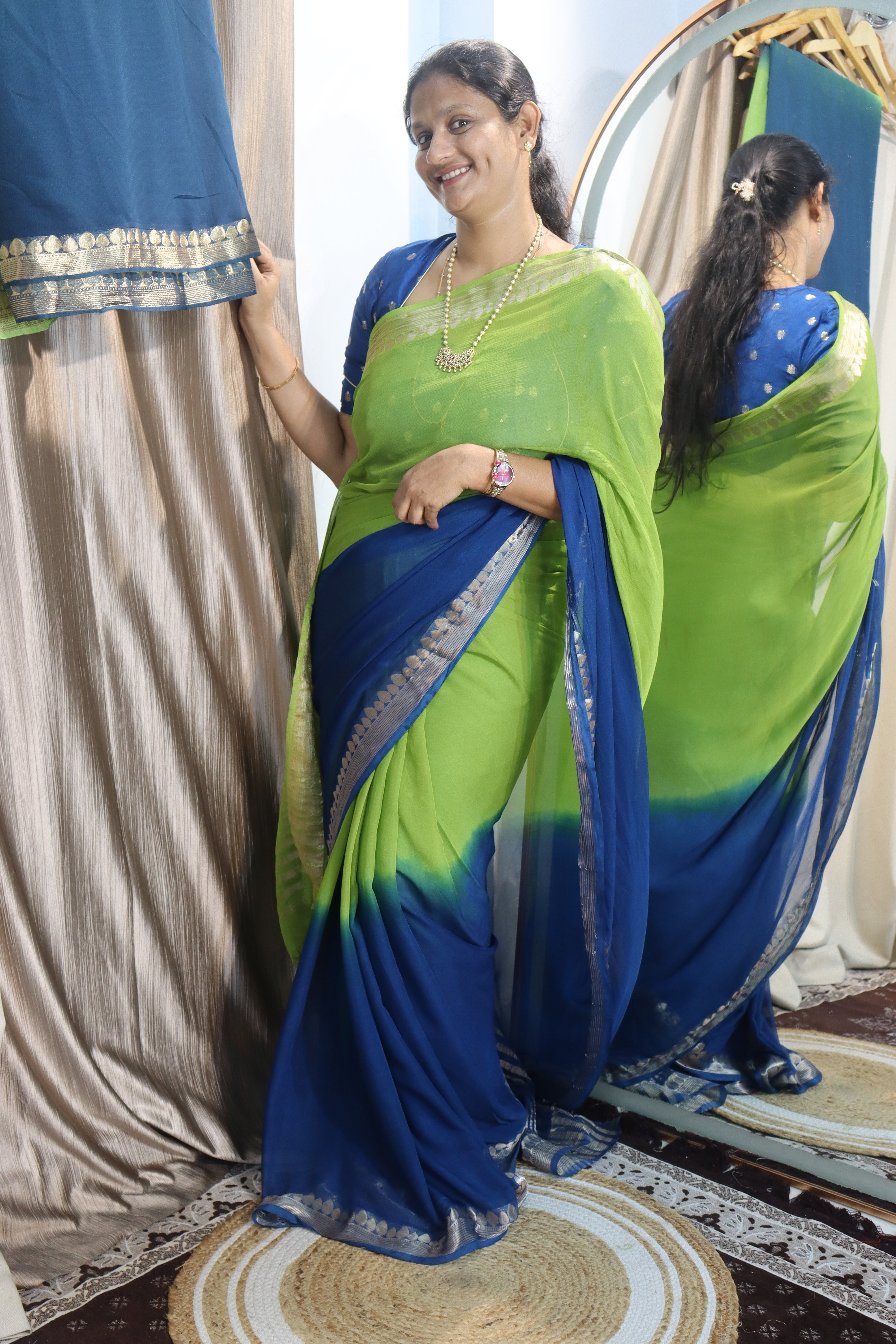 Sogasari : Dual shaded Georgettes