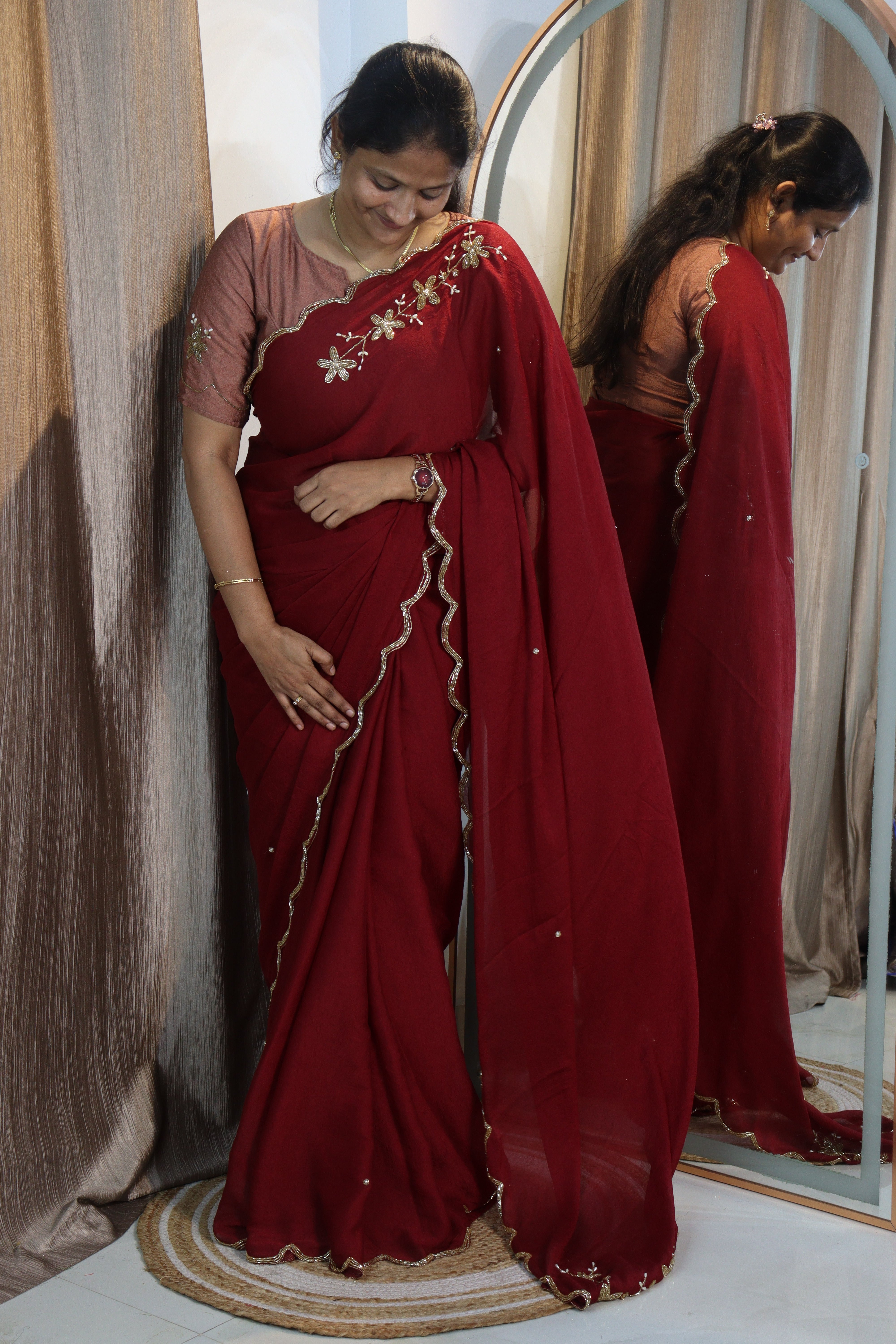 Monalisa: Exclusive Handwork Sarees 💕