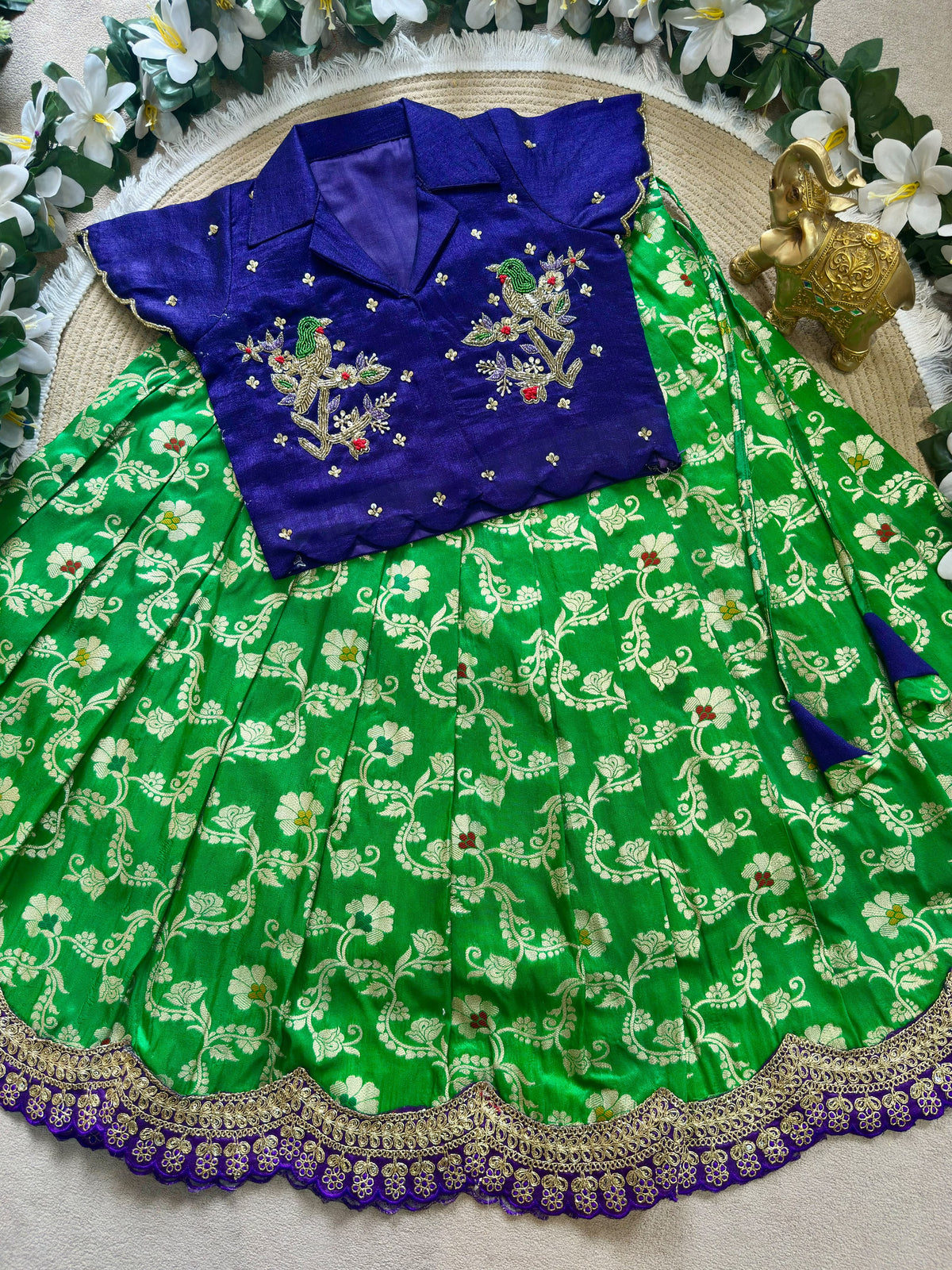 Cute parrot 🦜 : Kids Lehenga
