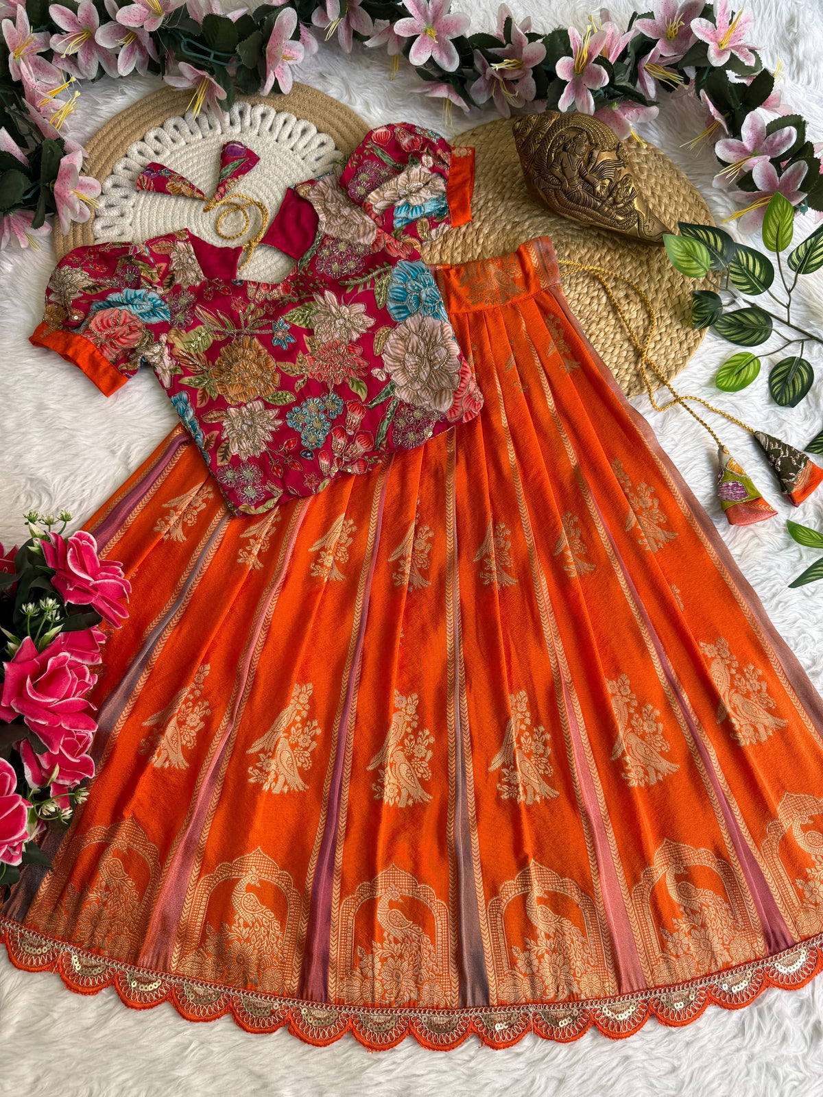 Avnika: Kids Lehengas