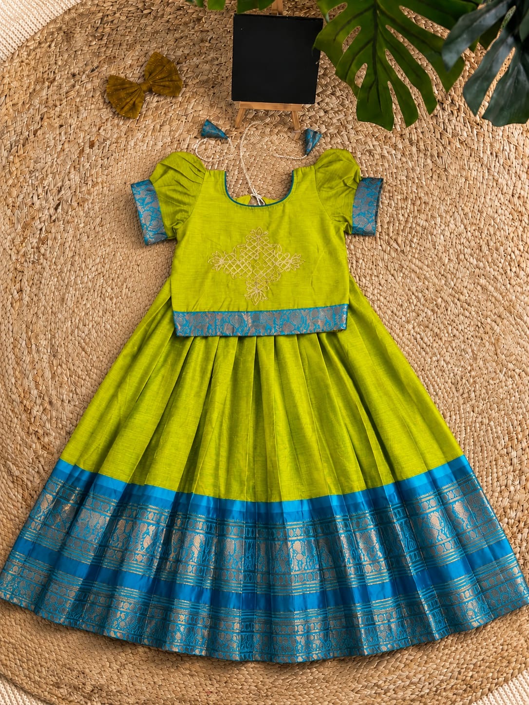 Kundanapu Bomma kids Lehenga