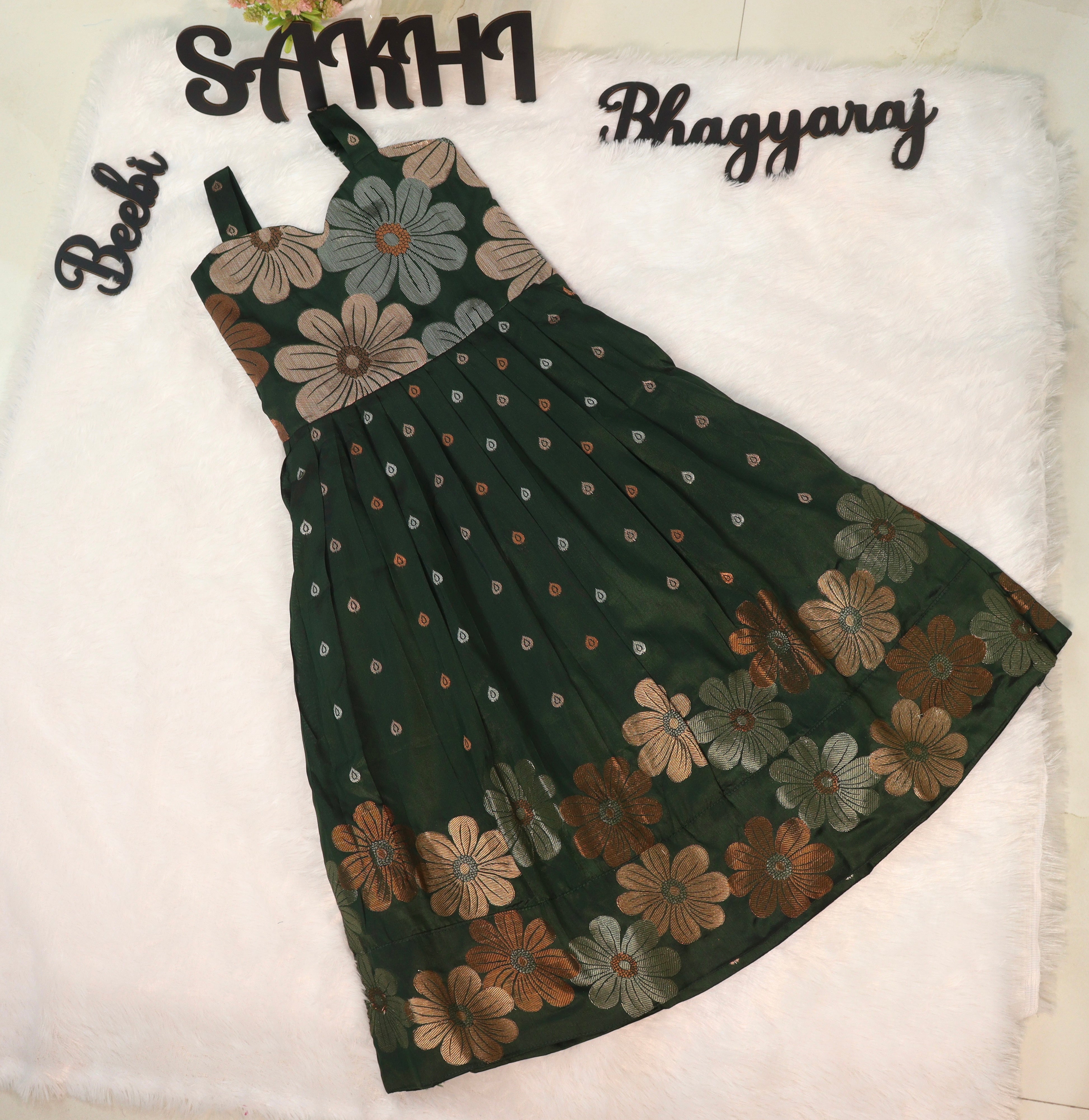 Dolly: Kids Pattu frock