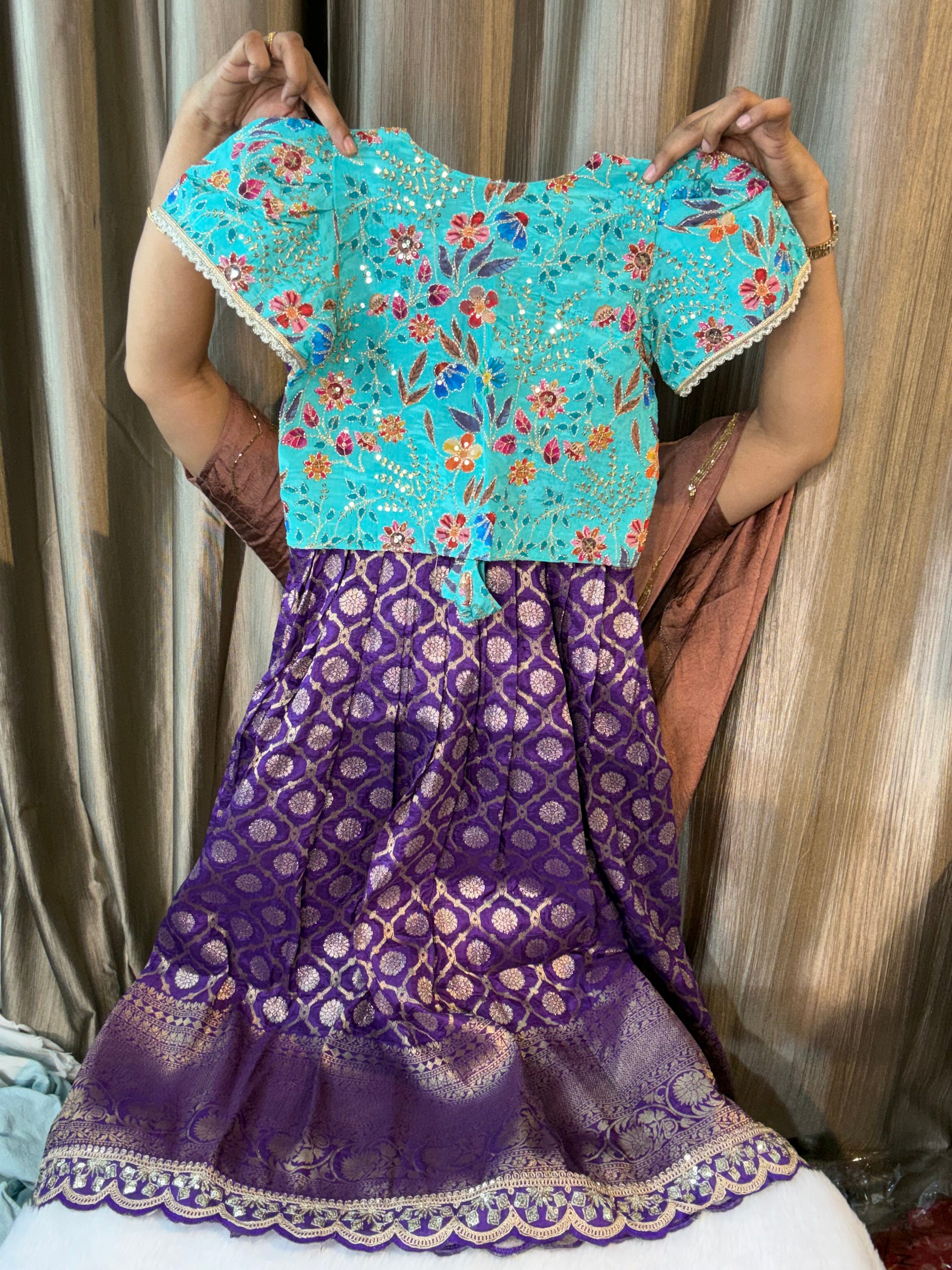 Charumathi: 2 In one Frocks