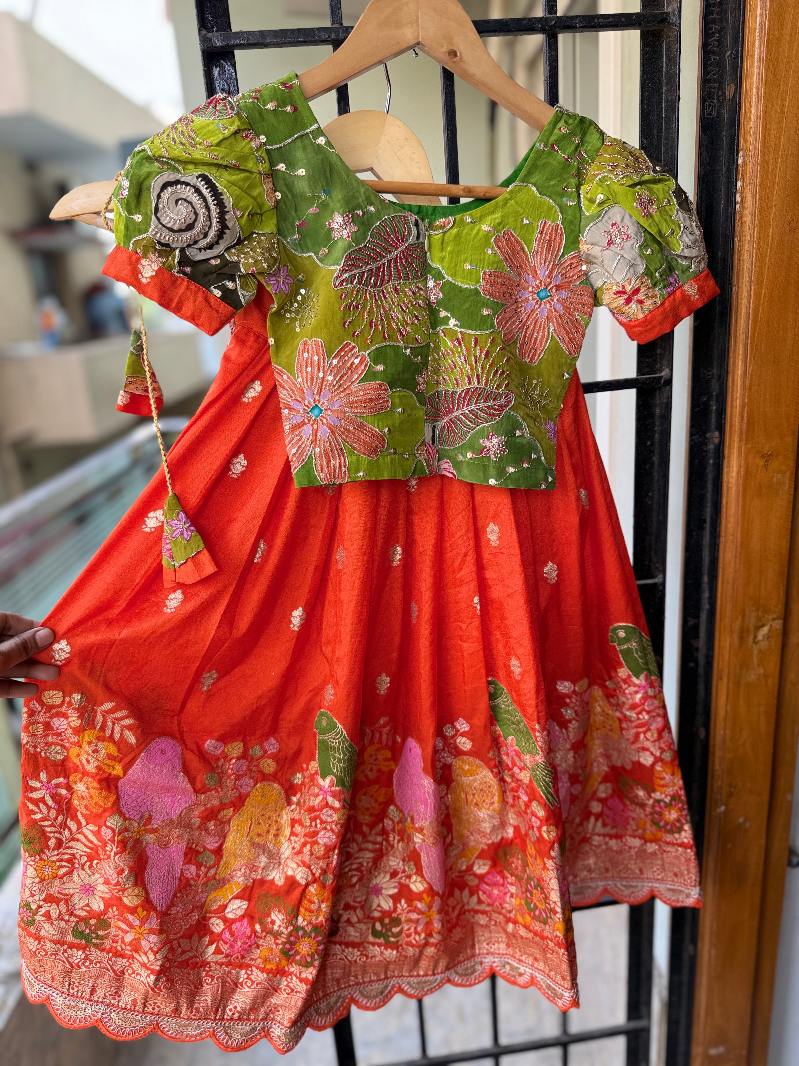Chilakamma : Kids Lehengas