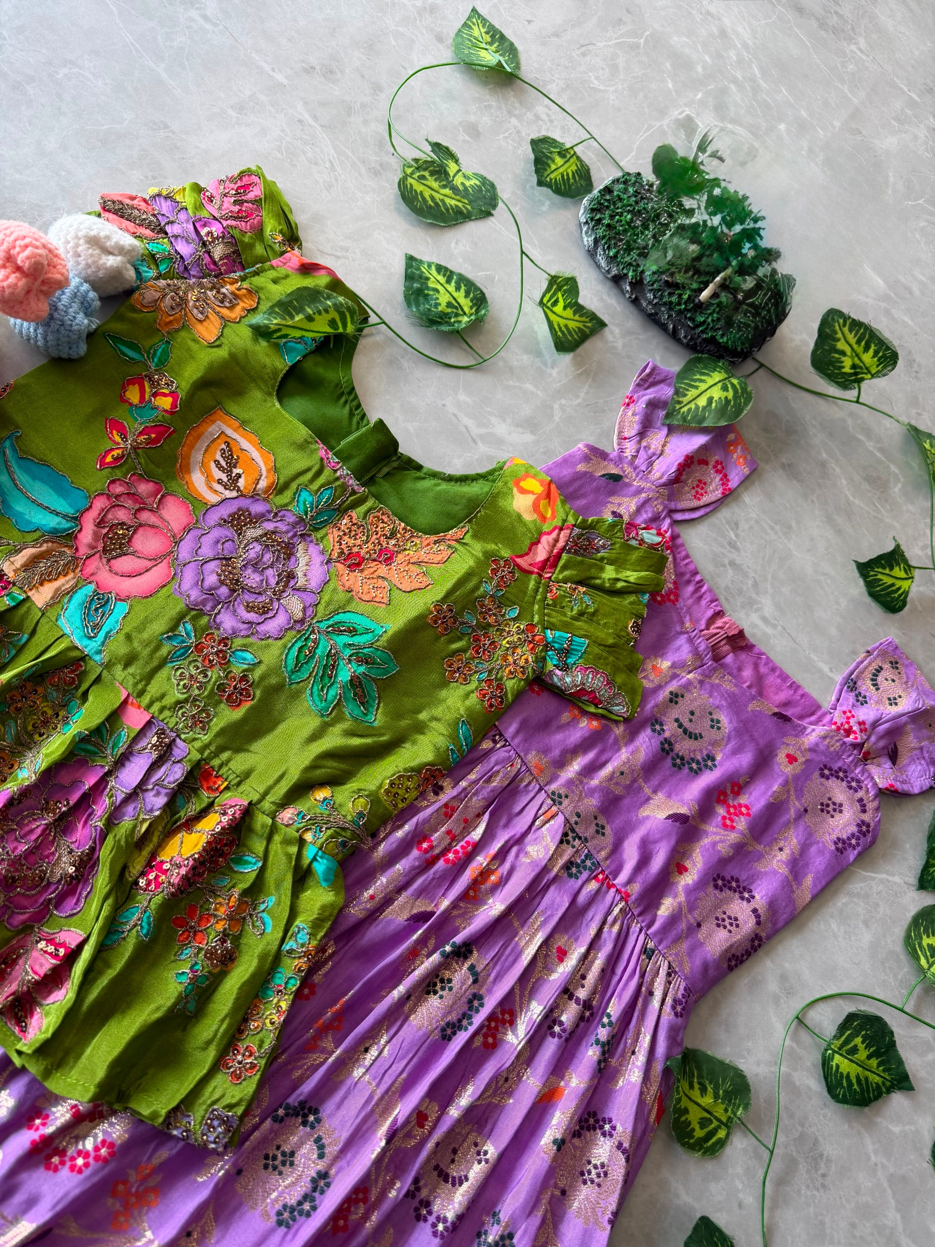 Dharvi : 2 in one kids frocks