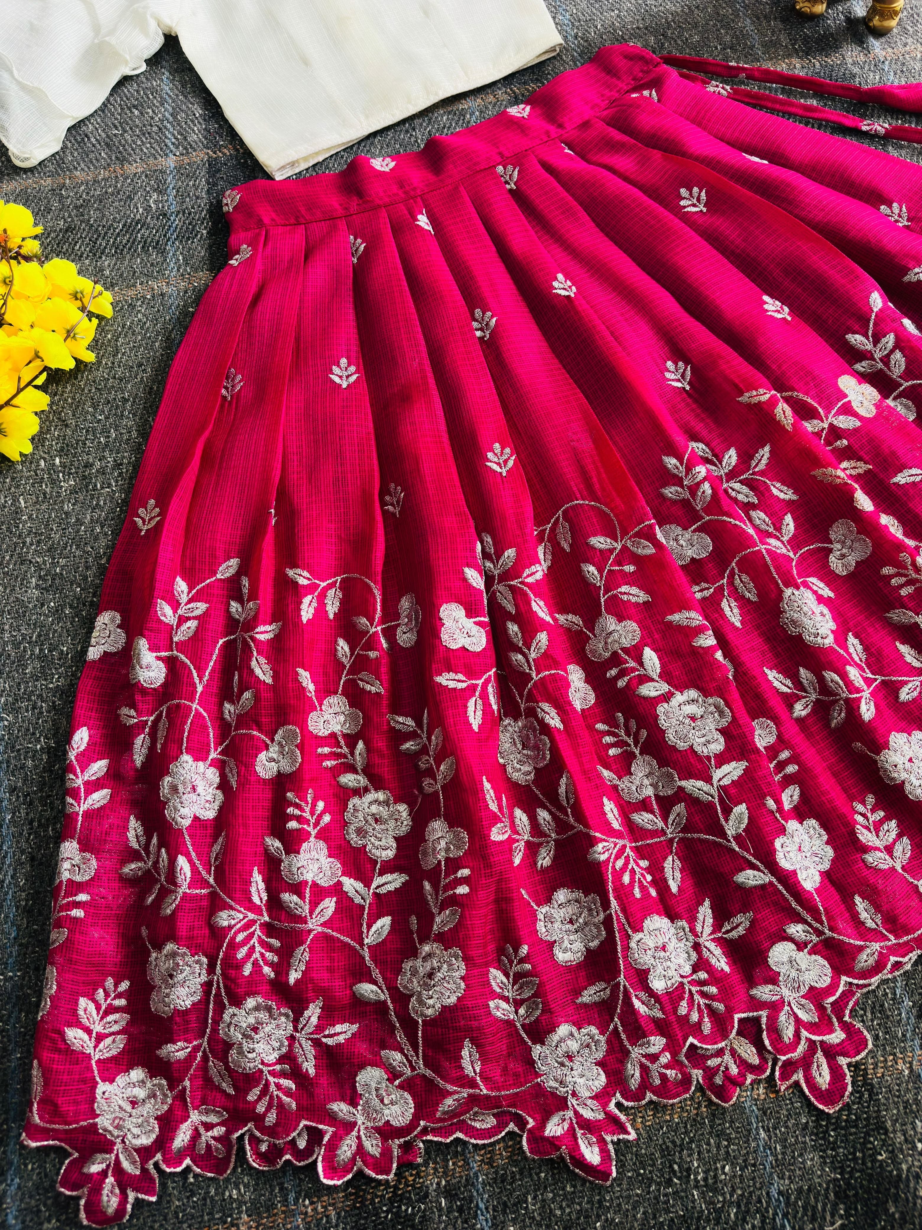 Little princess - Kota checks Lehengas