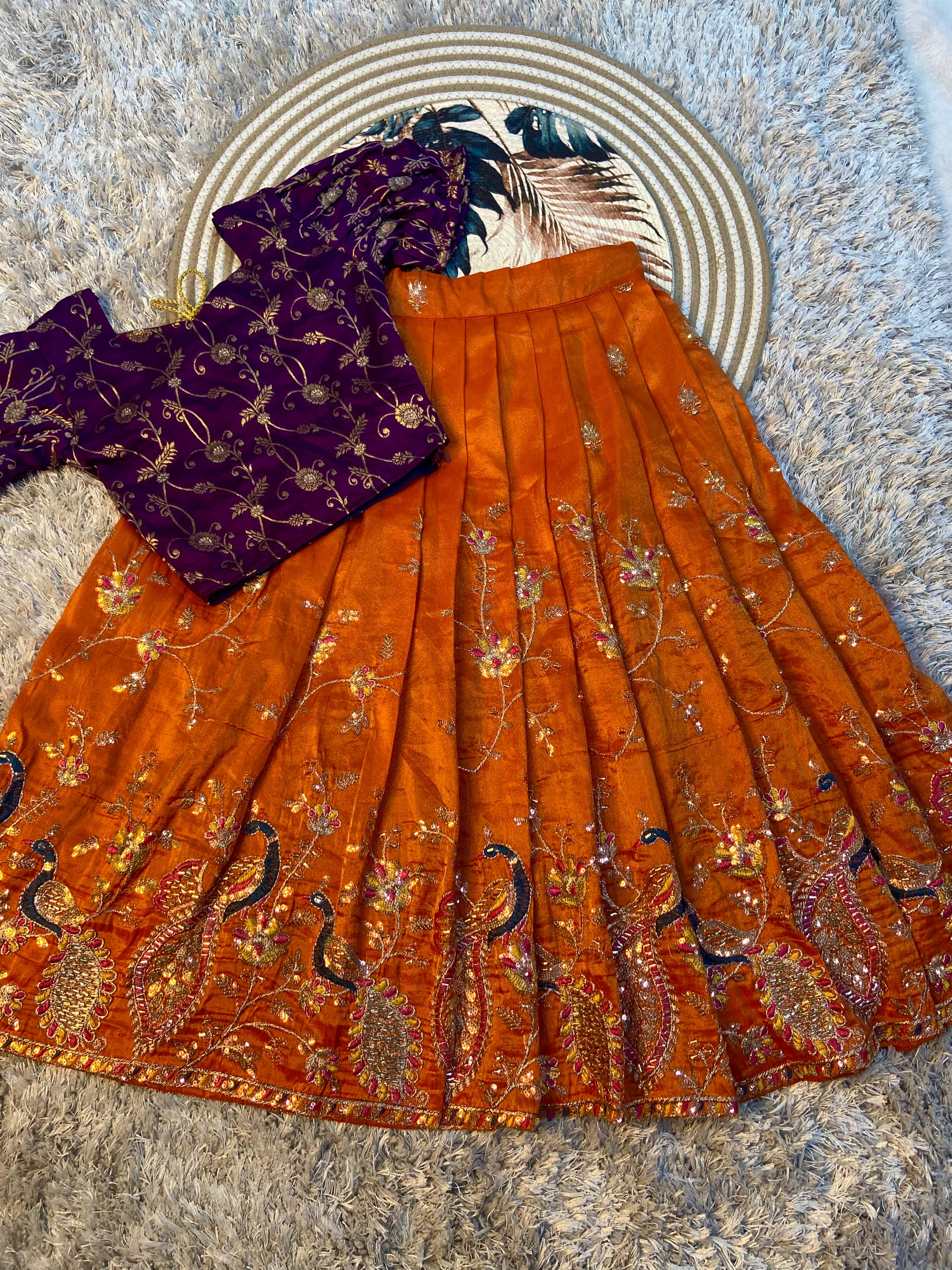Sayra : Kids lehengas