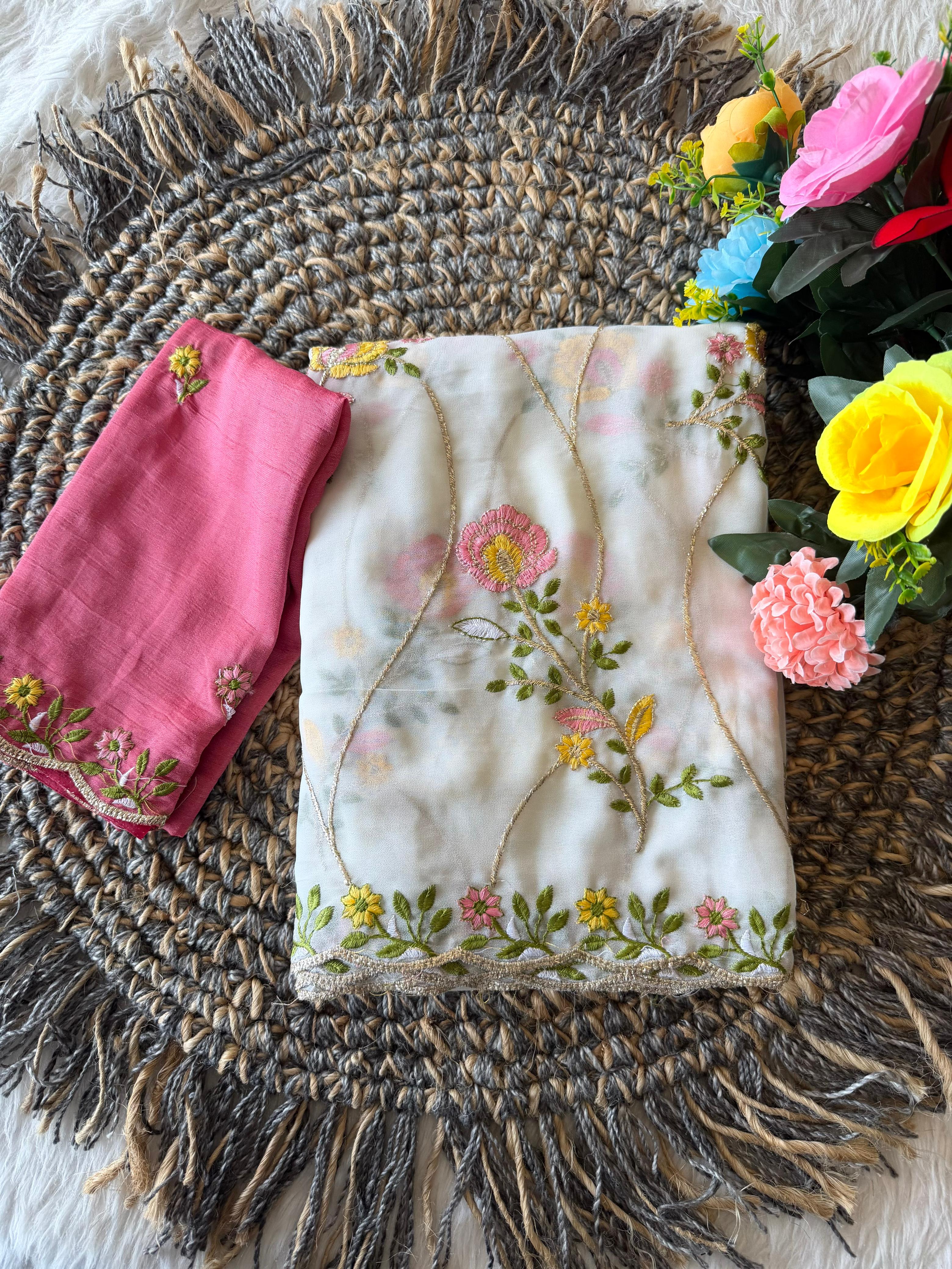 FLORA10 : Floral saree