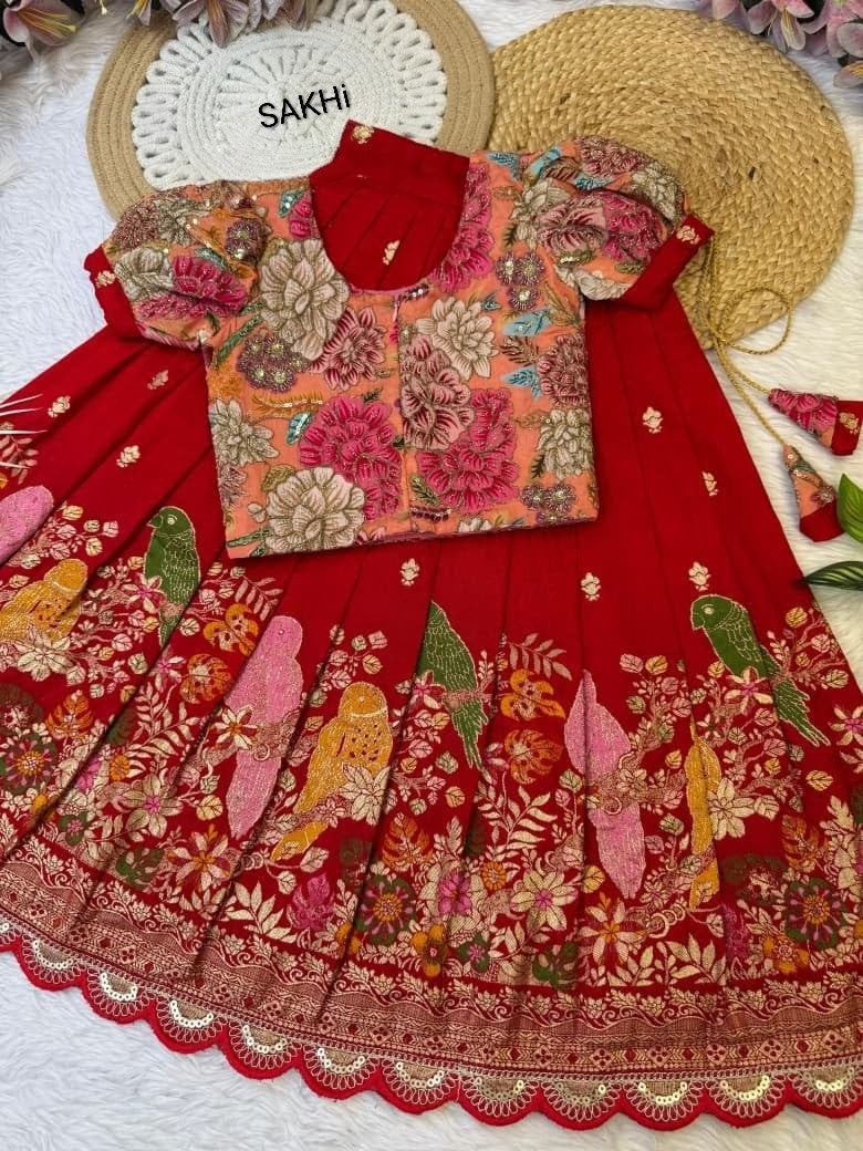 Chilakamma : Kids Lehengas