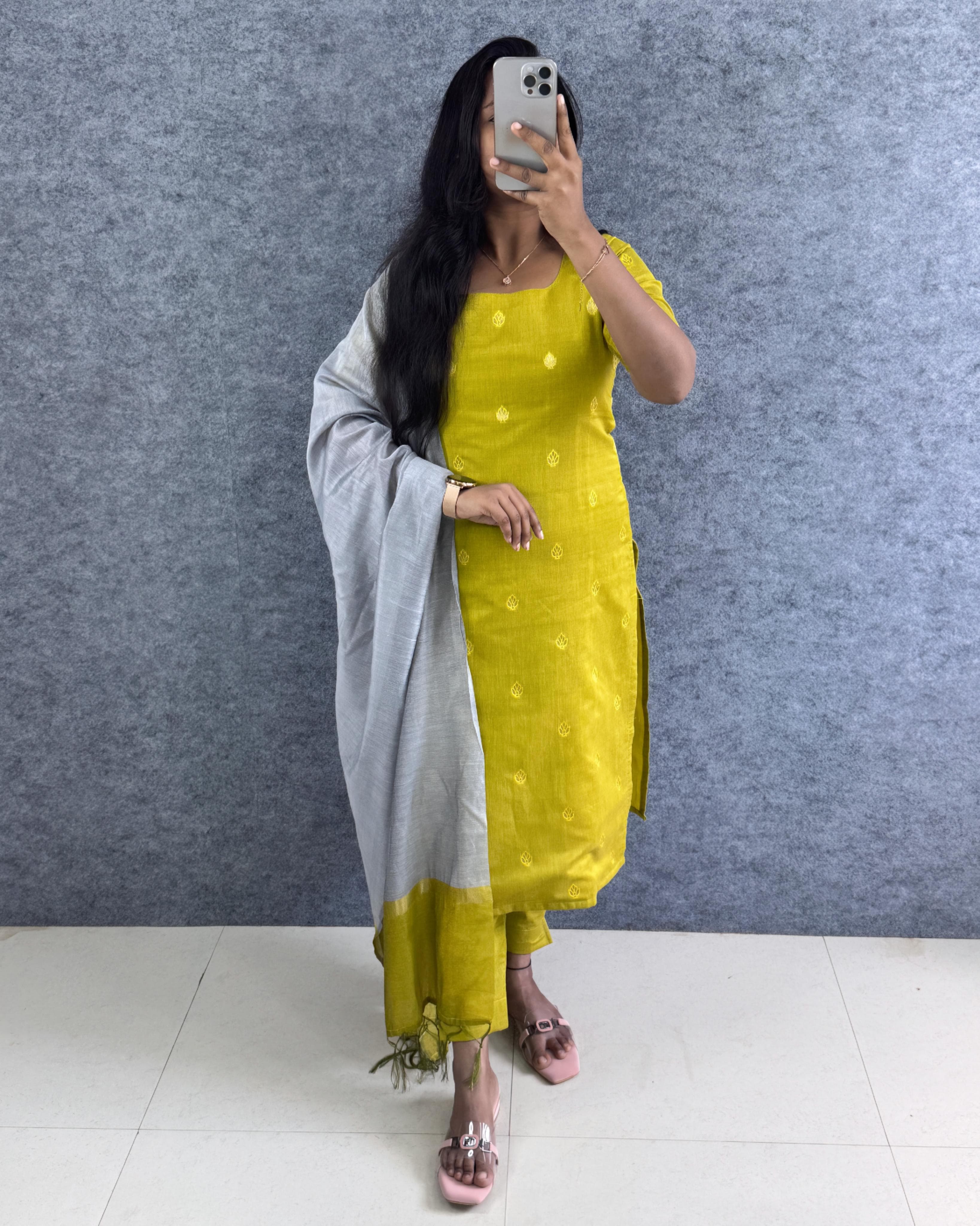 Nayani Outfit