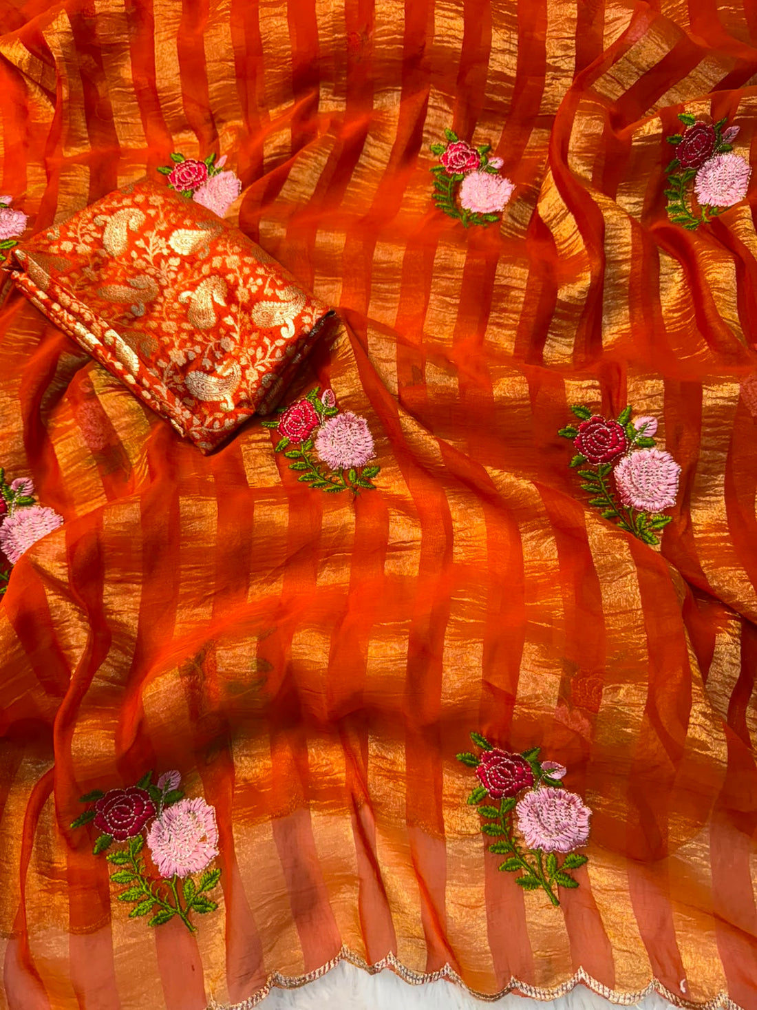 Monah: Pretty Crush silk saree