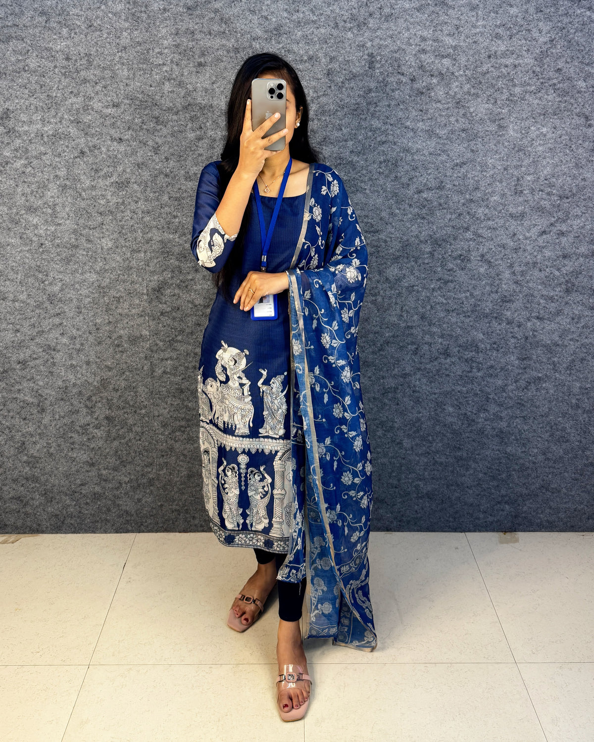 Maanvi : Kota checks outfit