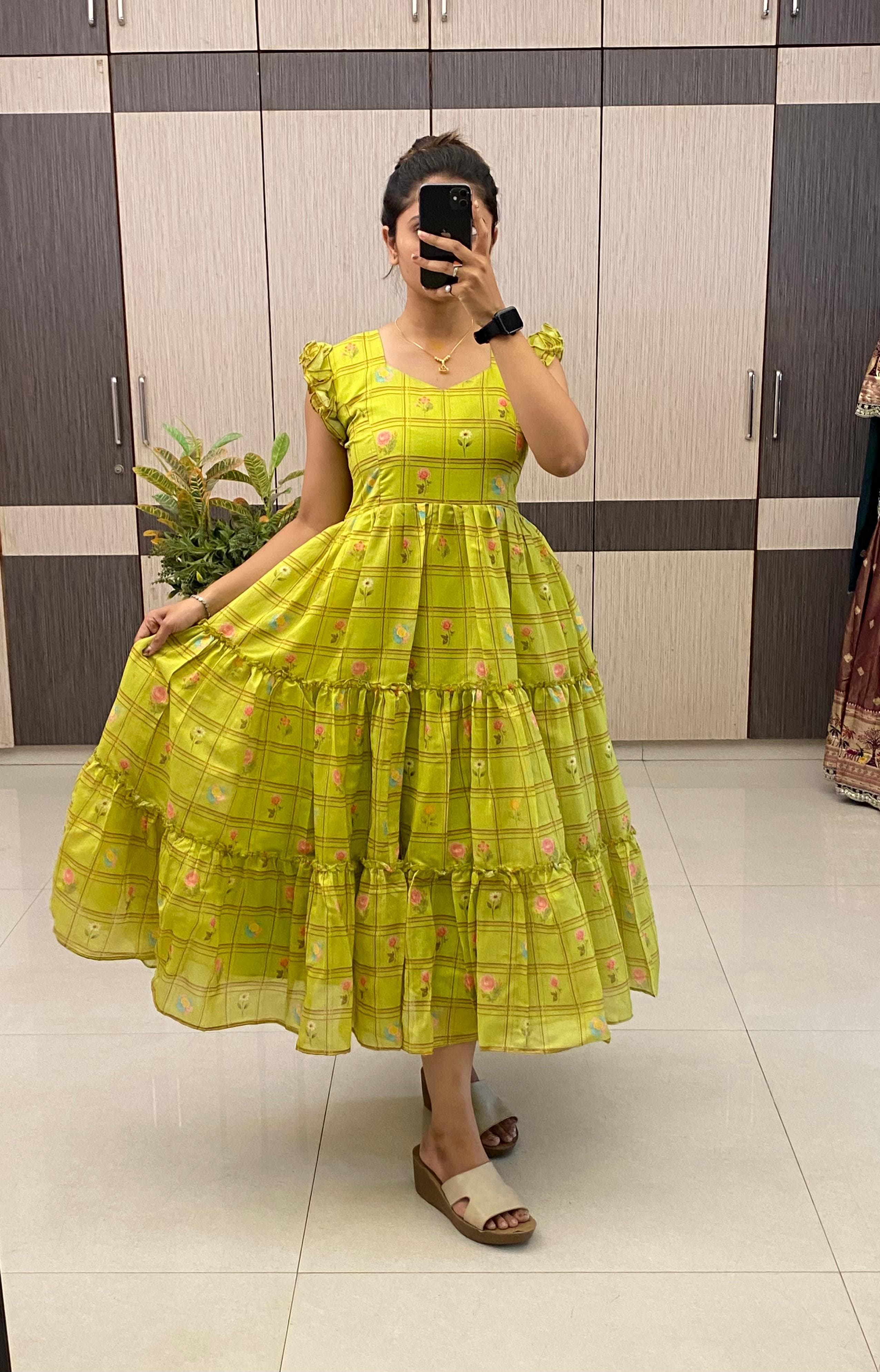 Lyla: Soft Mul chandheri frock 💚💕