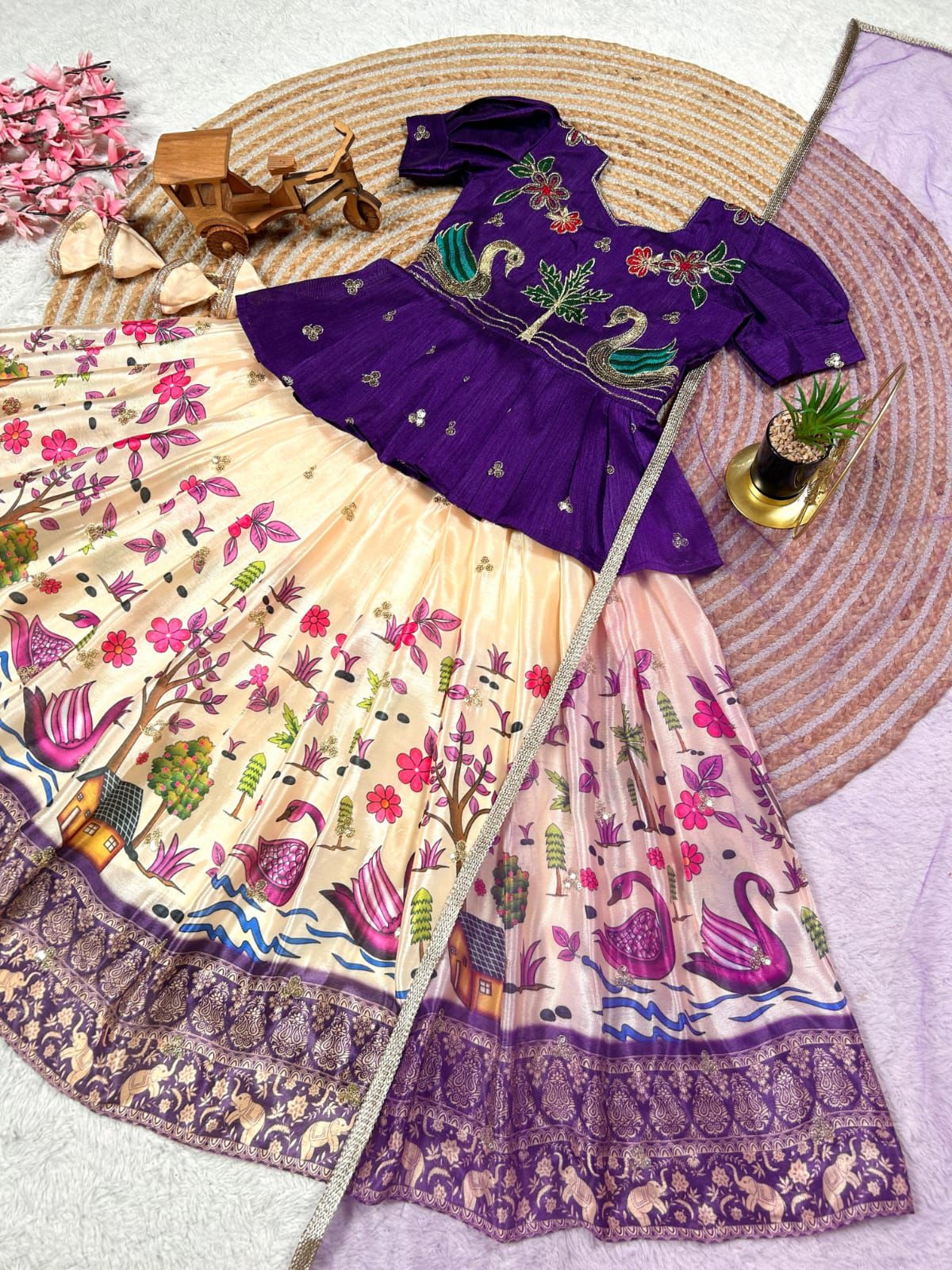 Kids lehenga set