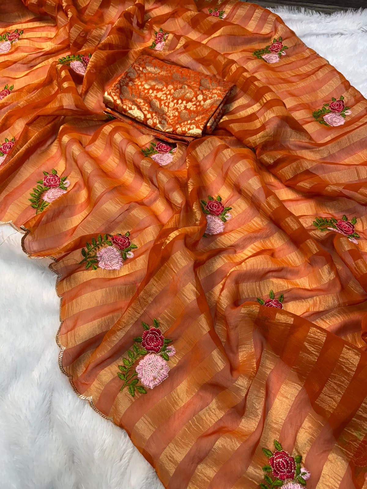 Monah: Pretty Crush silk saree