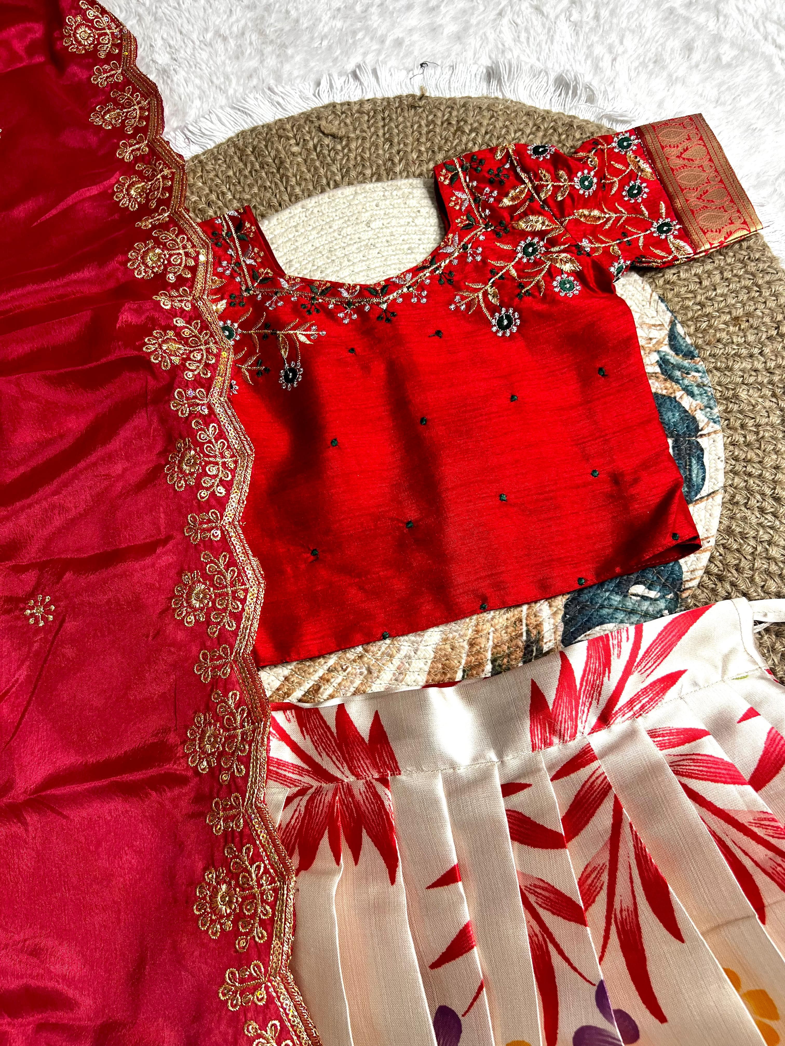 Chitti Thalli Lehenga Voni