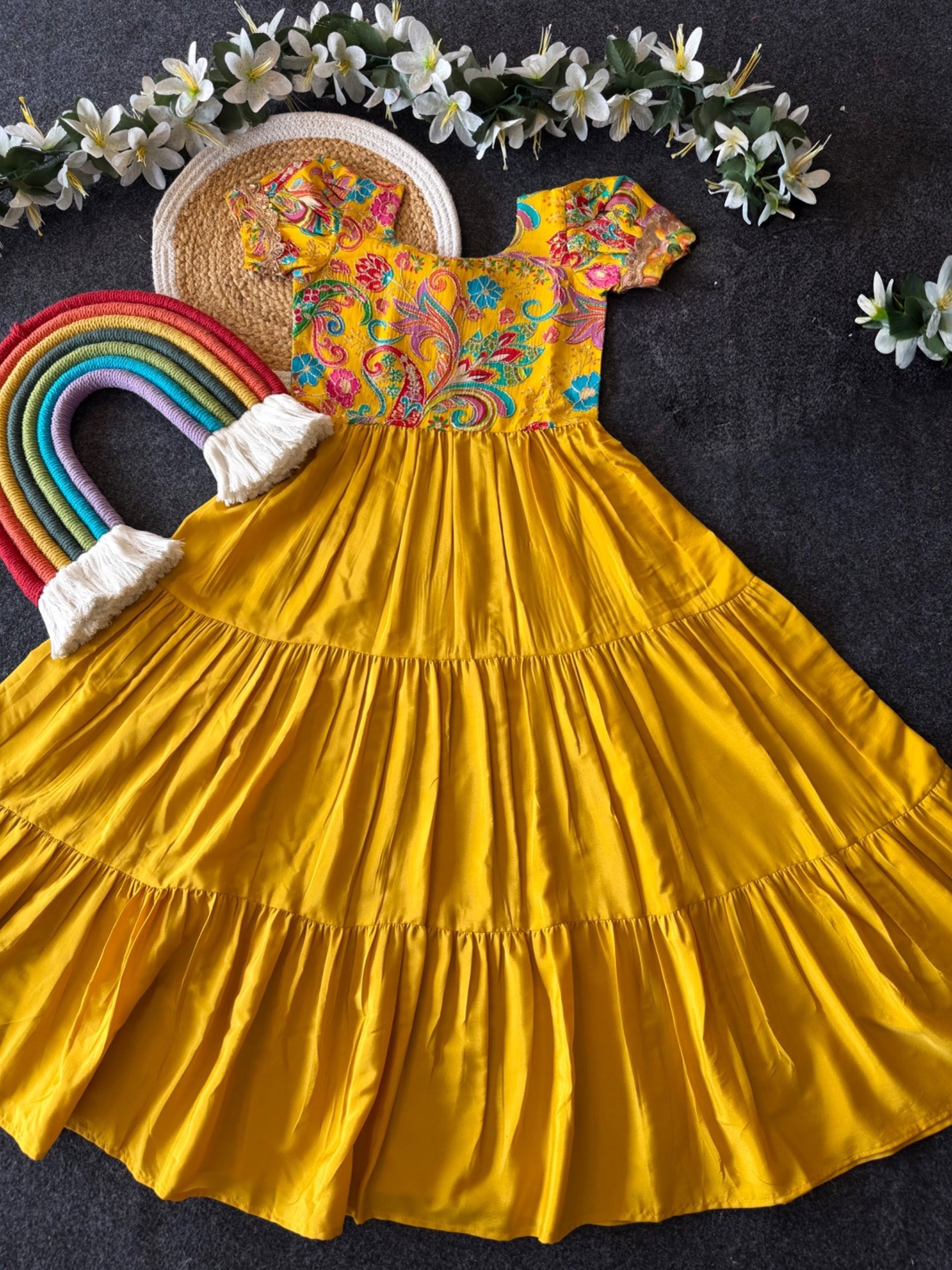 Cutie : Cute kids frocks