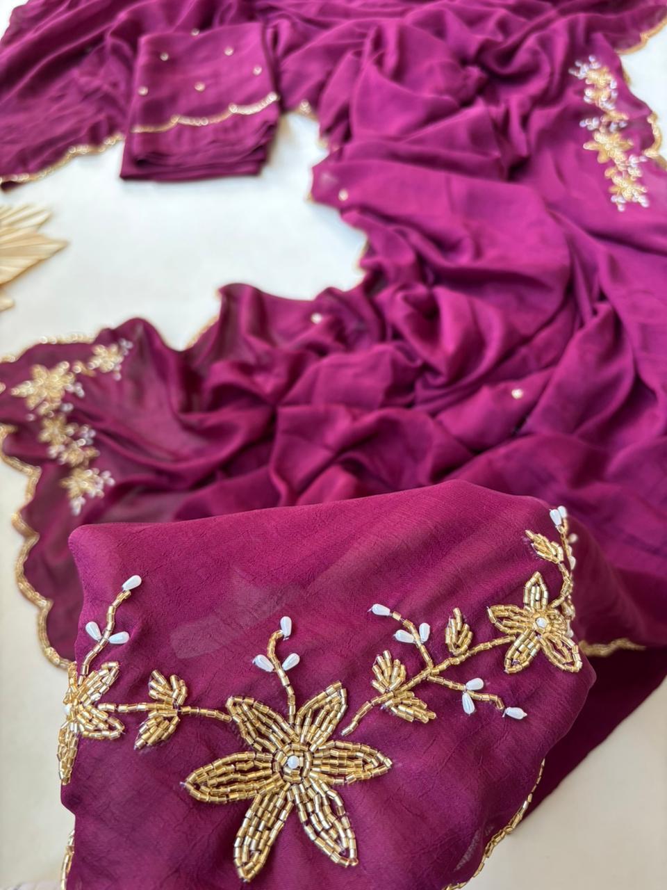 Monalisa: Exclusive Handwork Sarees 💕
