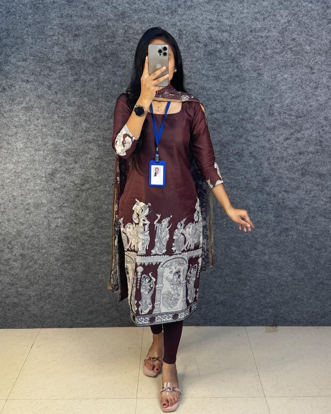 Maanvi : Kota checks outfit
