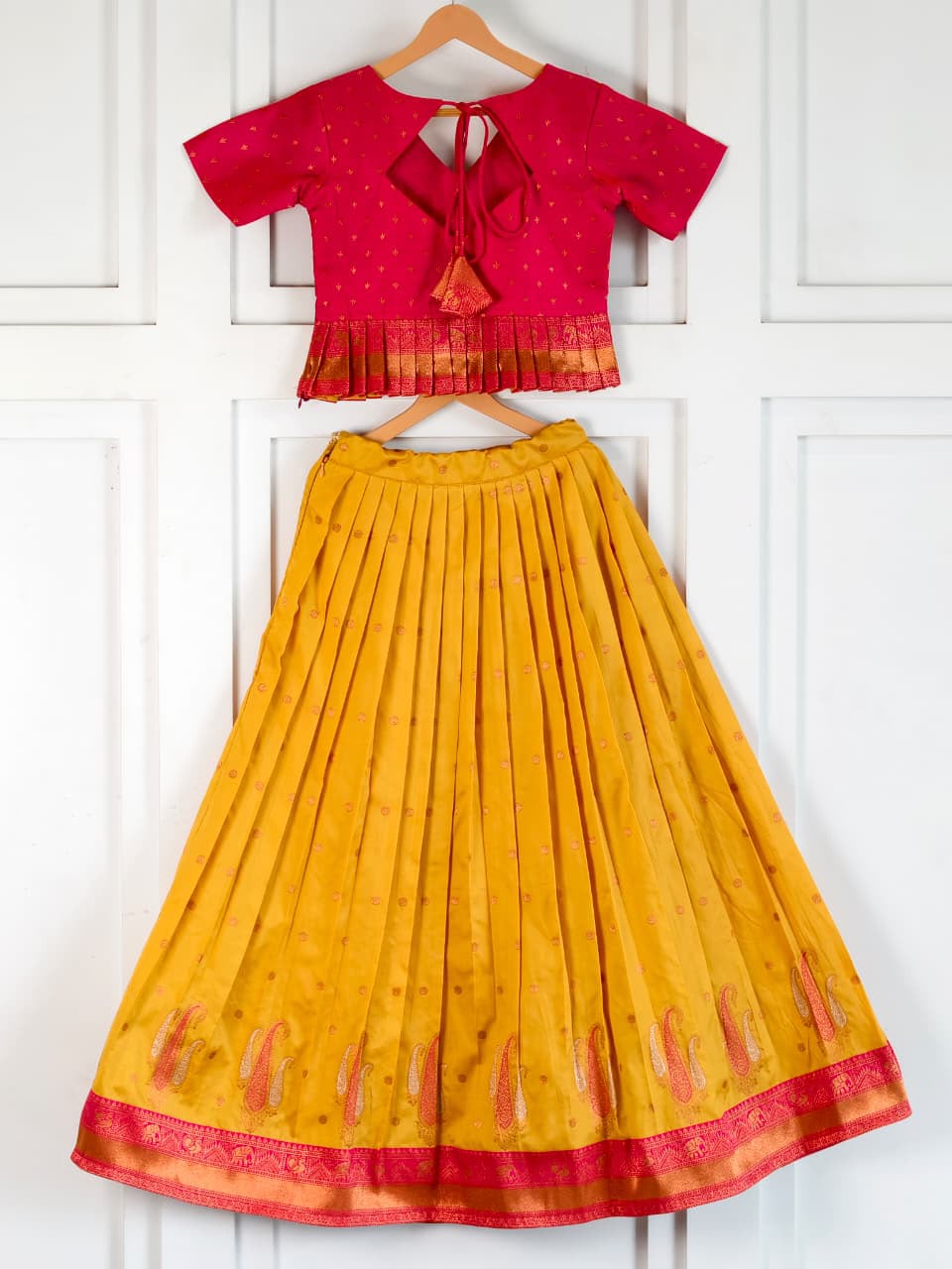Tulasi : Kids Semi Pattu Lehenga 💕