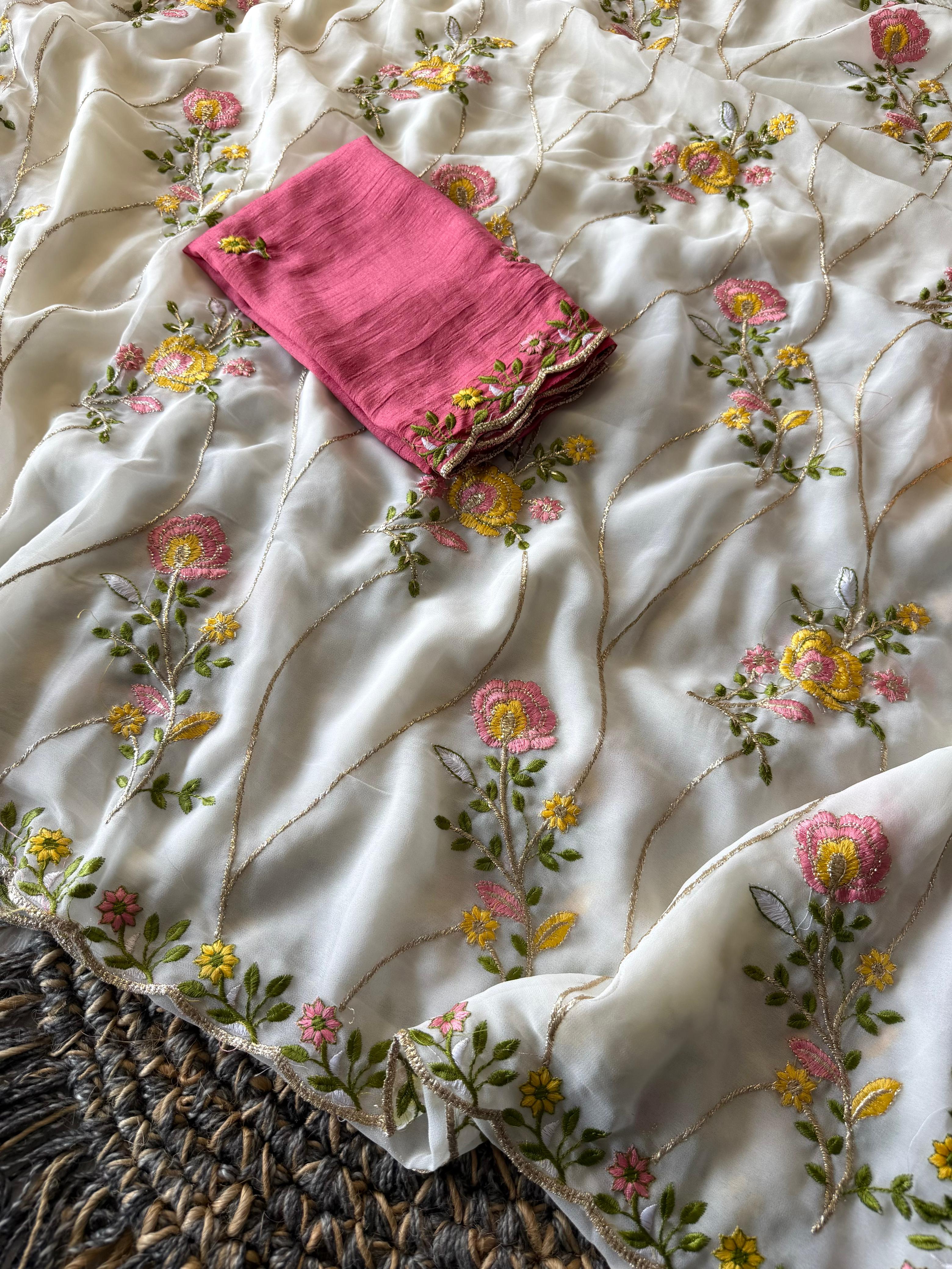 FLORA10 : Floral saree