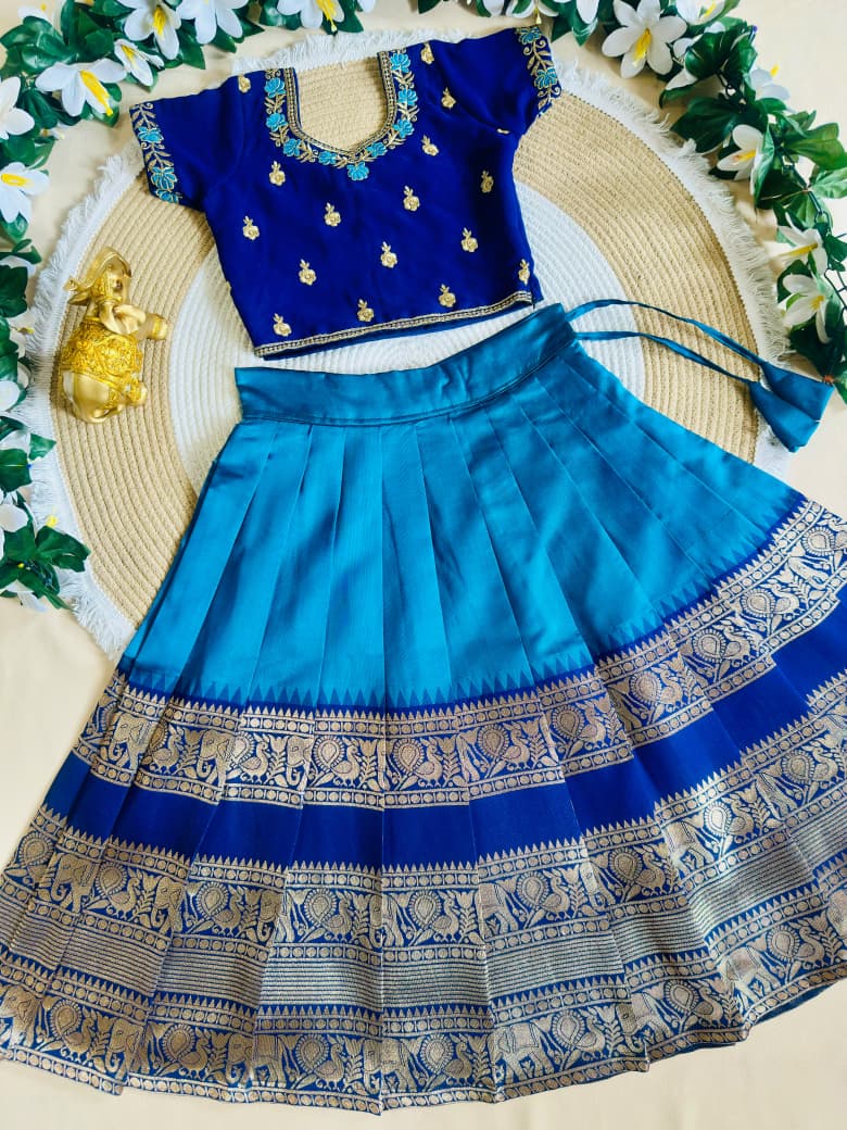 Saarika : Kids Half Saree 💙