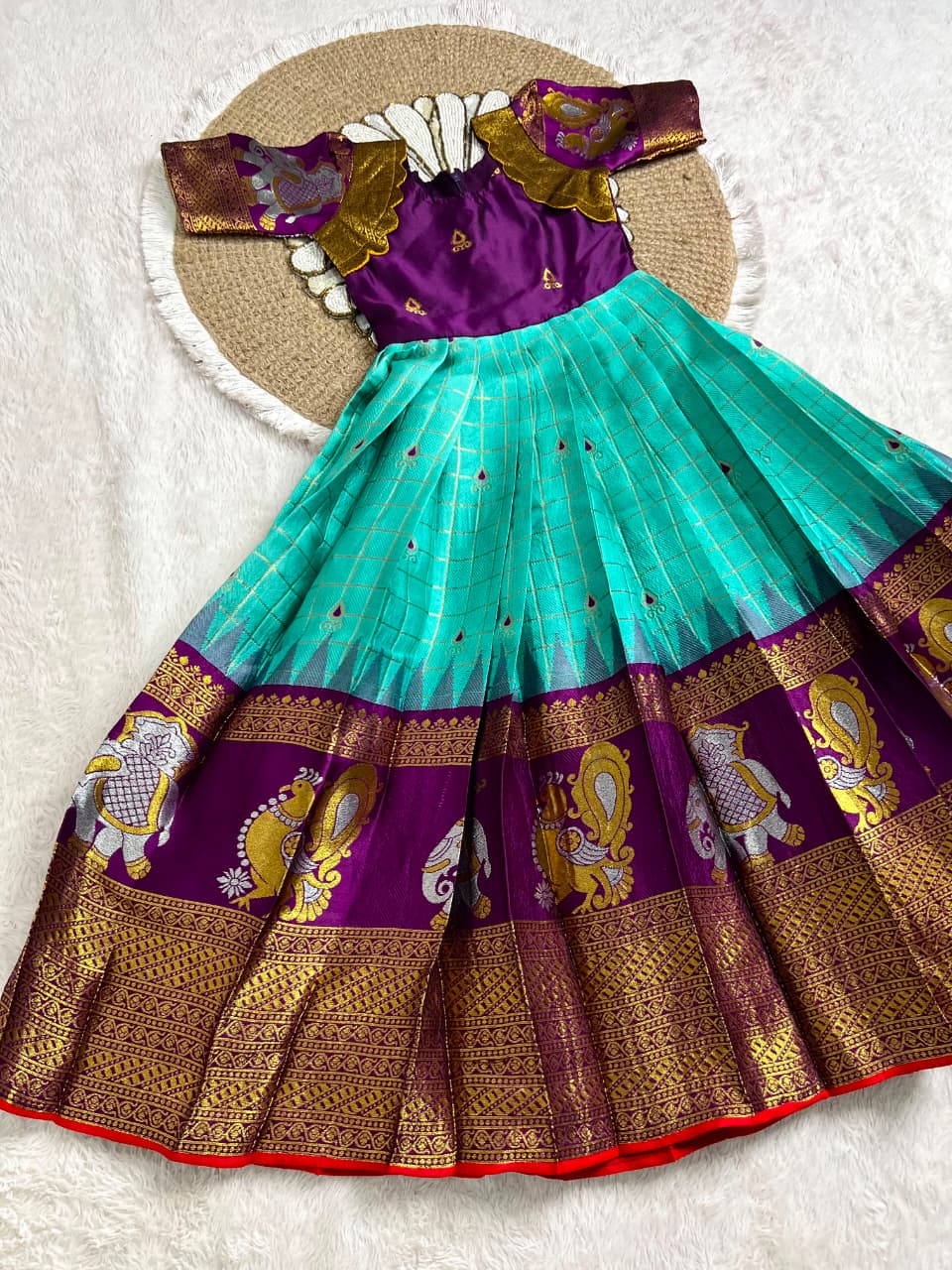 Nayaara : Frocks for kids 💕