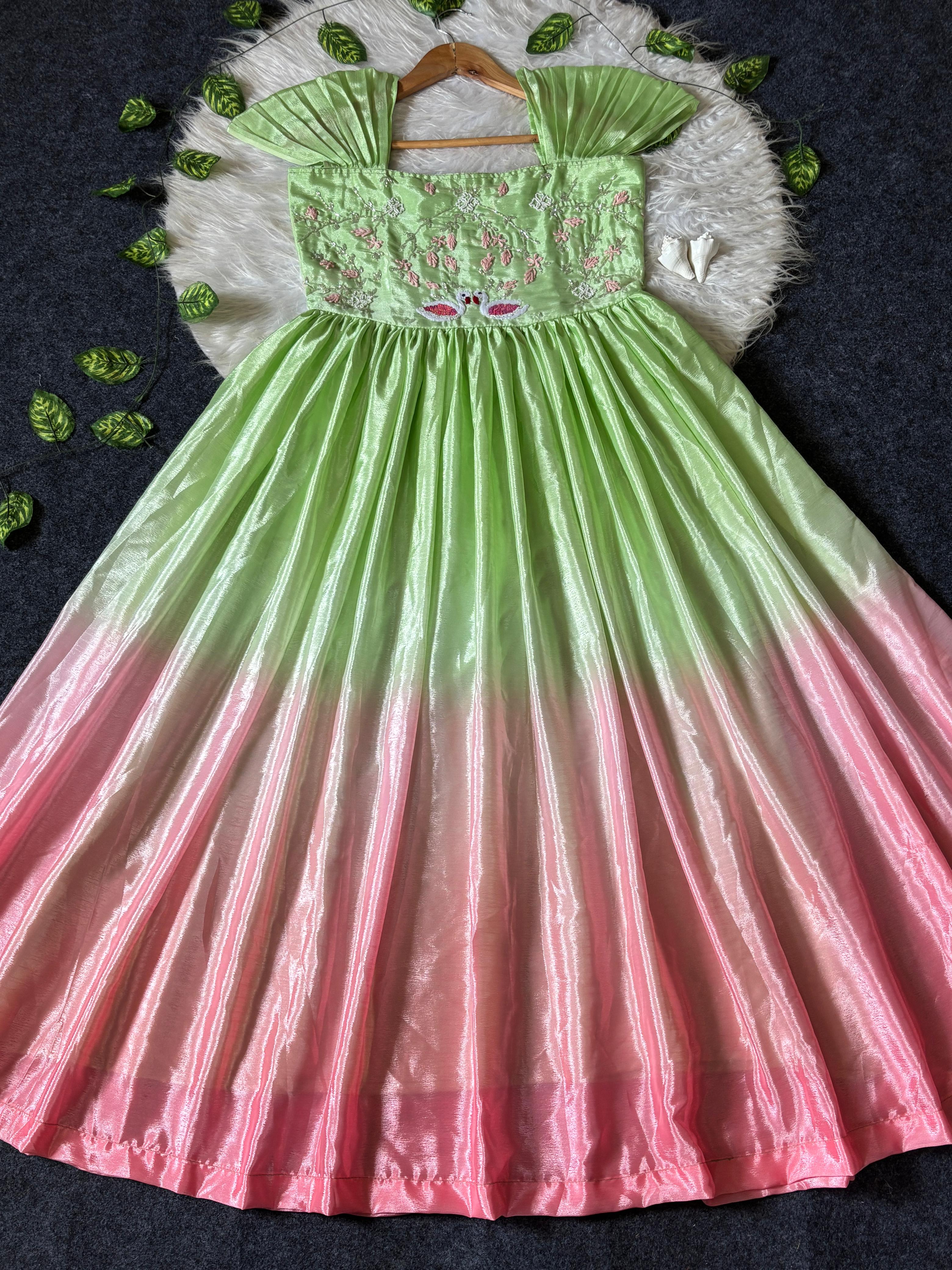 Senora : Dreamy Frocks