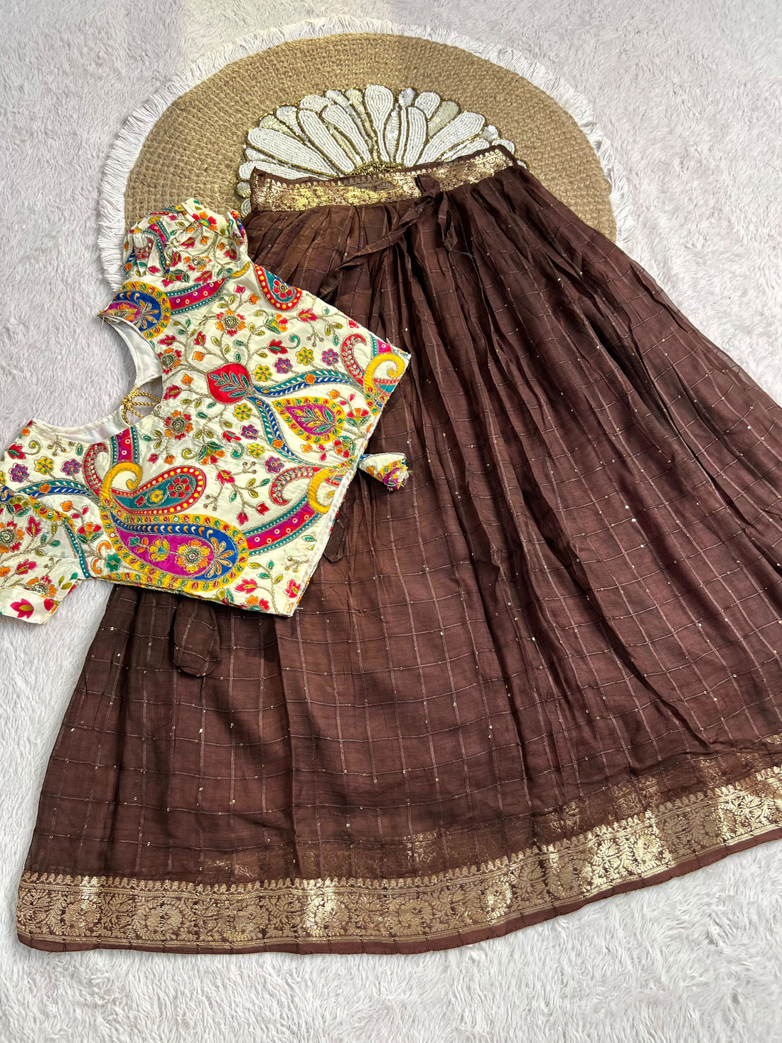Sarani : Vintage kids Lehengas