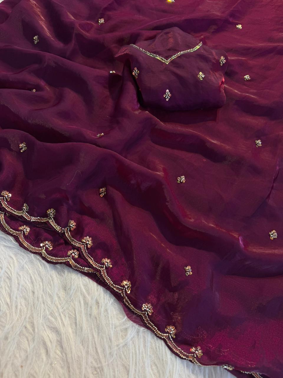 Suhaya : class & cool designer saree