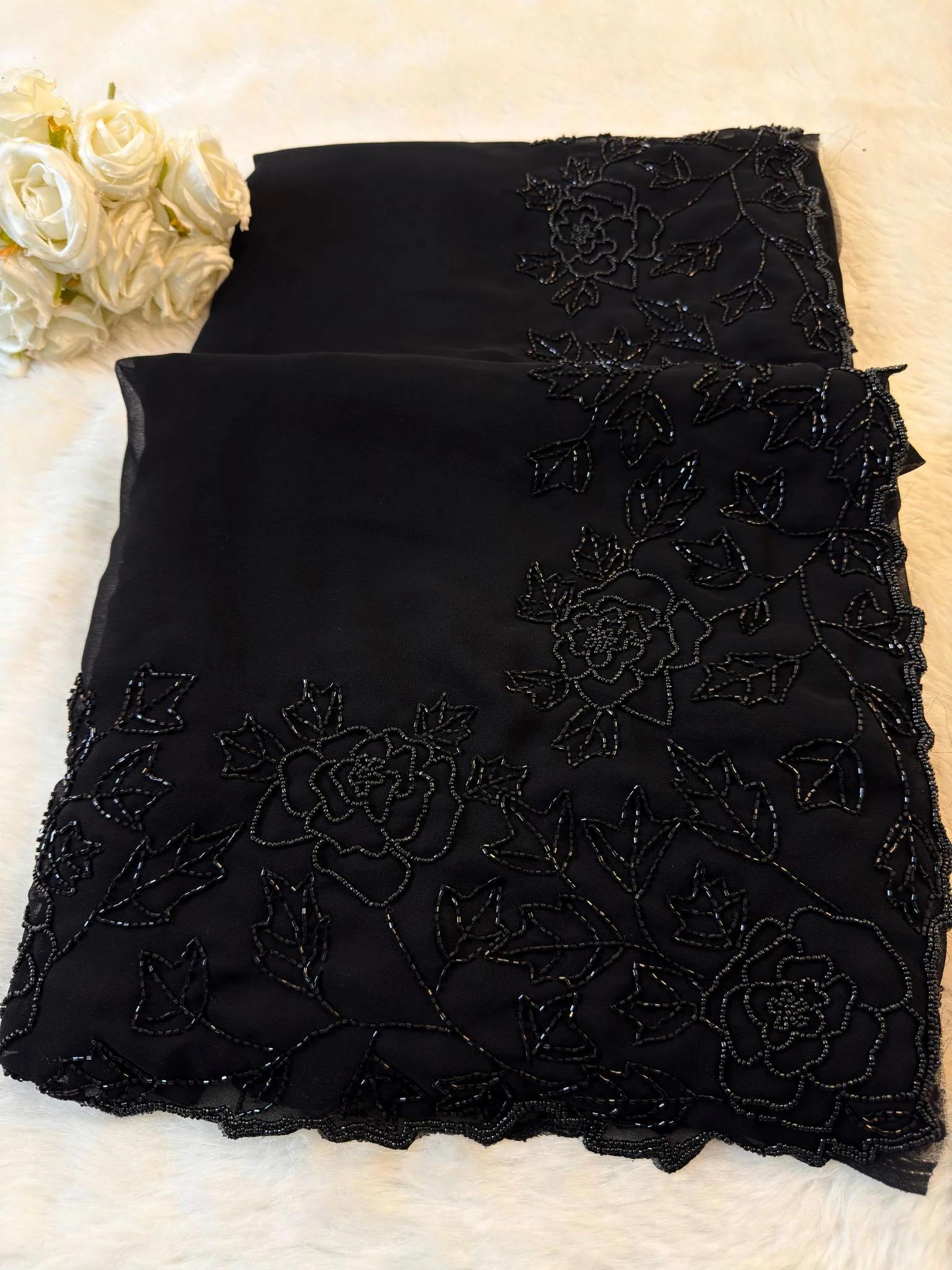 Black saree ❤️